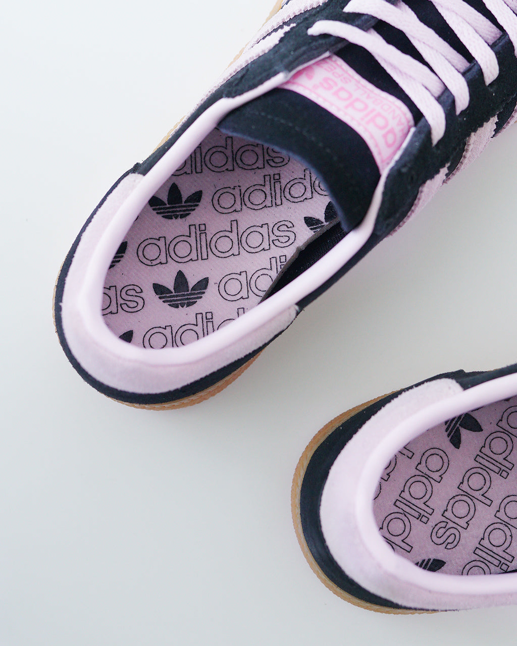 adidas originals 아디다스 오리지날스 핸드볼 스페티얼 W 스니커 HANDBALL SPEZIAL W 로우 컷 레이스 업 슈즈 신발 IE5897 NIS86【무료우송】