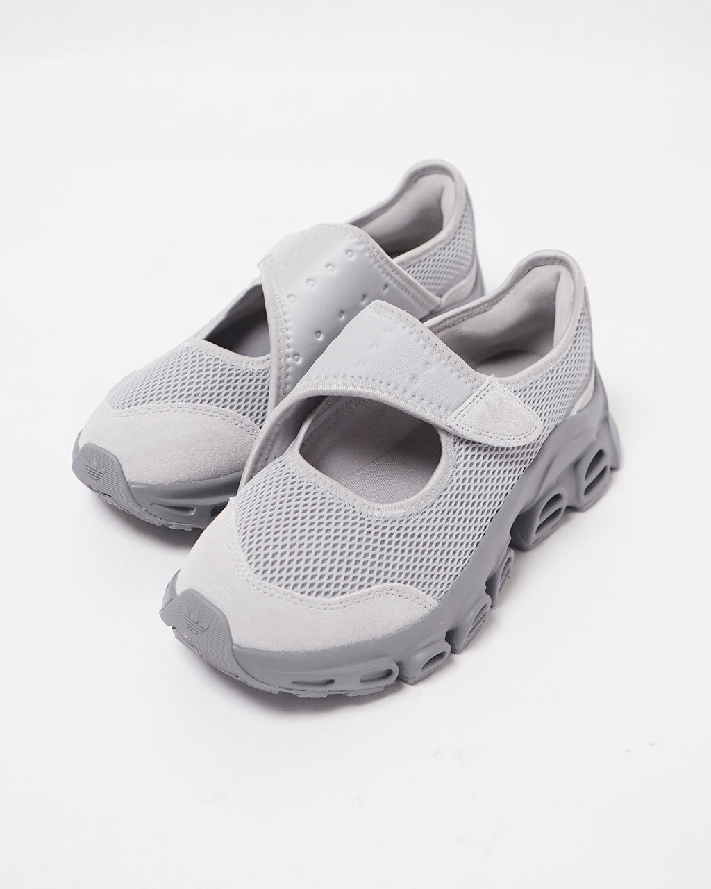 【SALE!20%OFF】ストラップシューズ 面ファスナー メッシュ スニサン 厚底 ADIFOM MEGAJANE W JI2416 JH7556