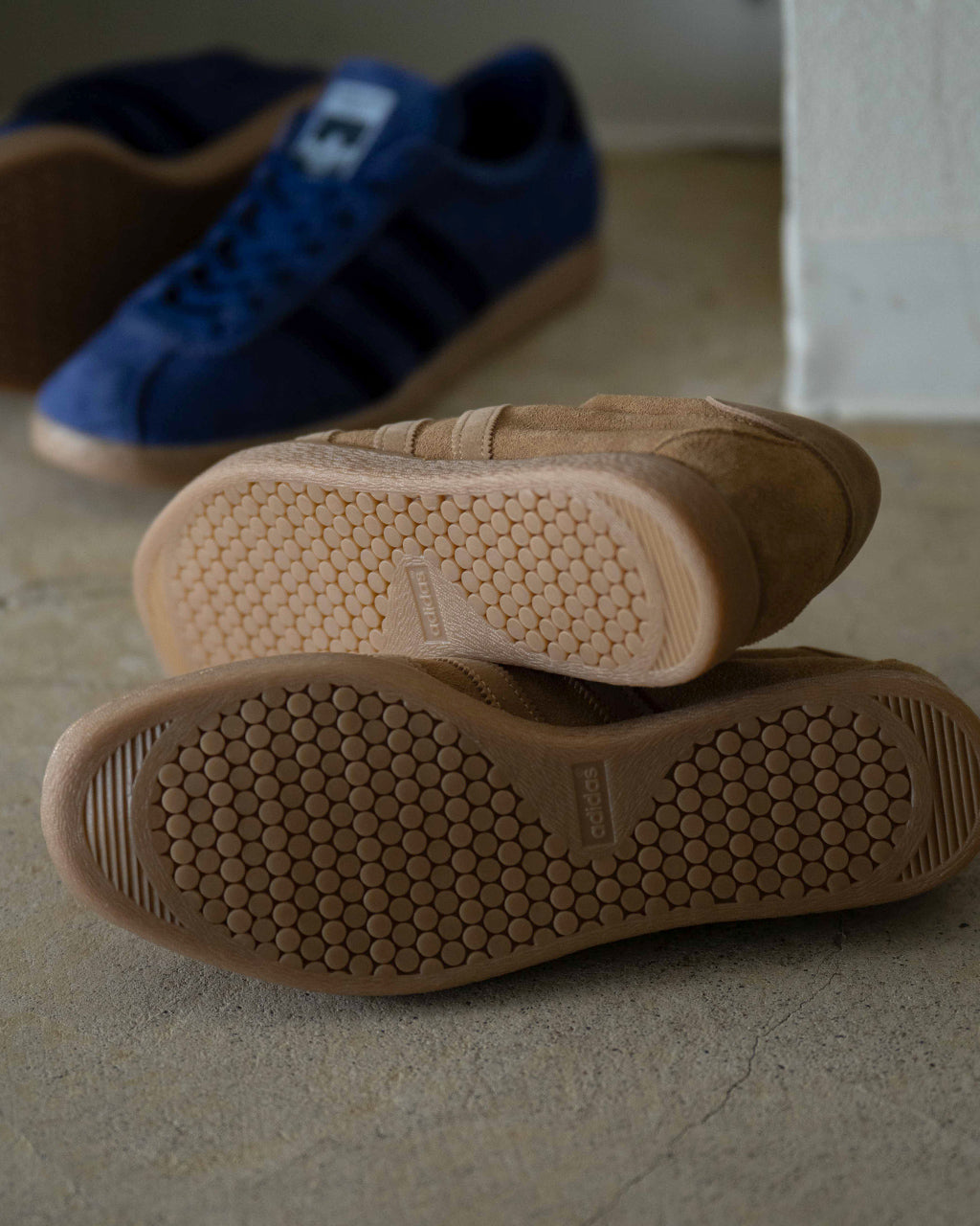 adidas タバコ JP9652 JP9651