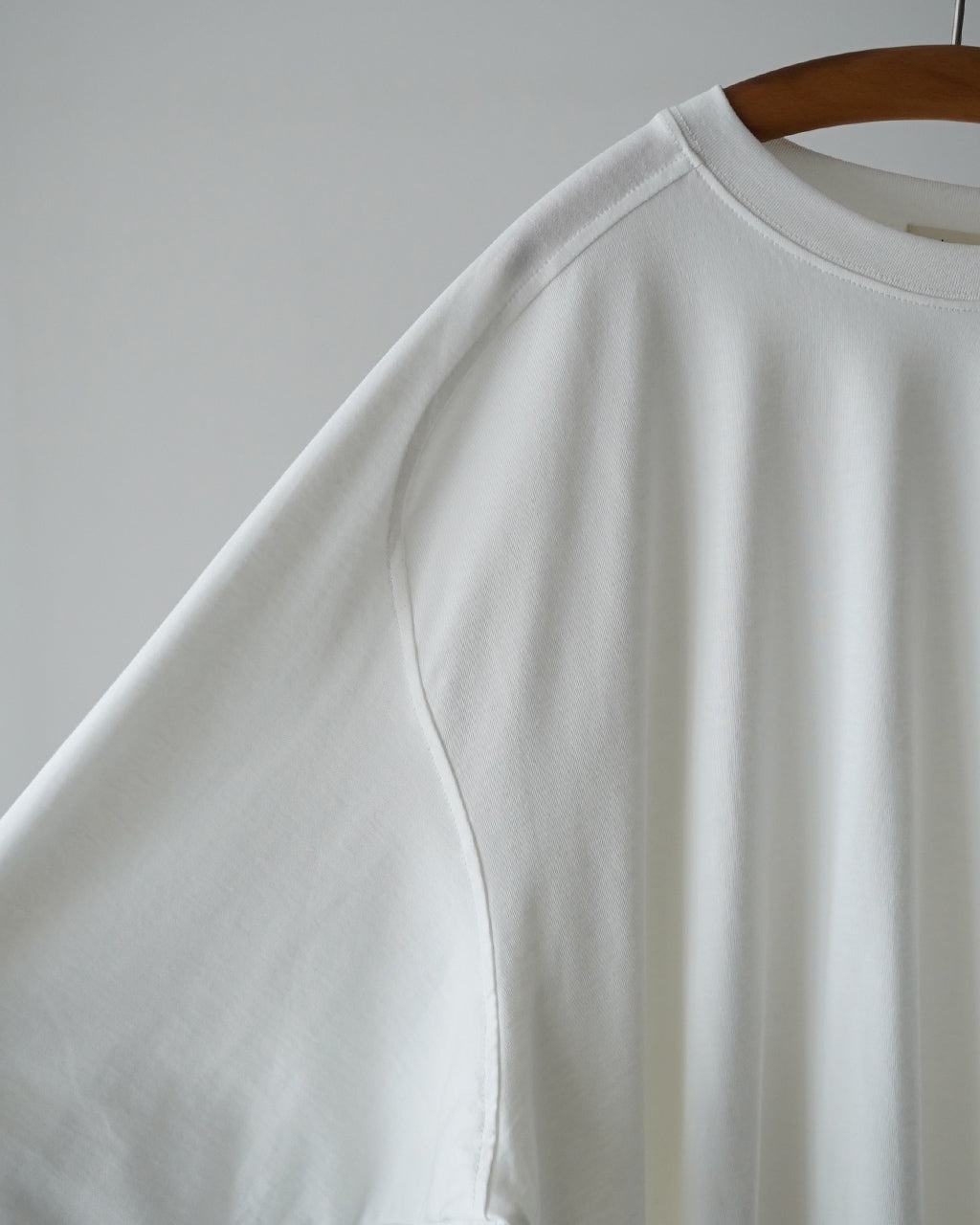 26/ ROUND MIDDLE SLEEVE TEE SHIRTS ALV-00167