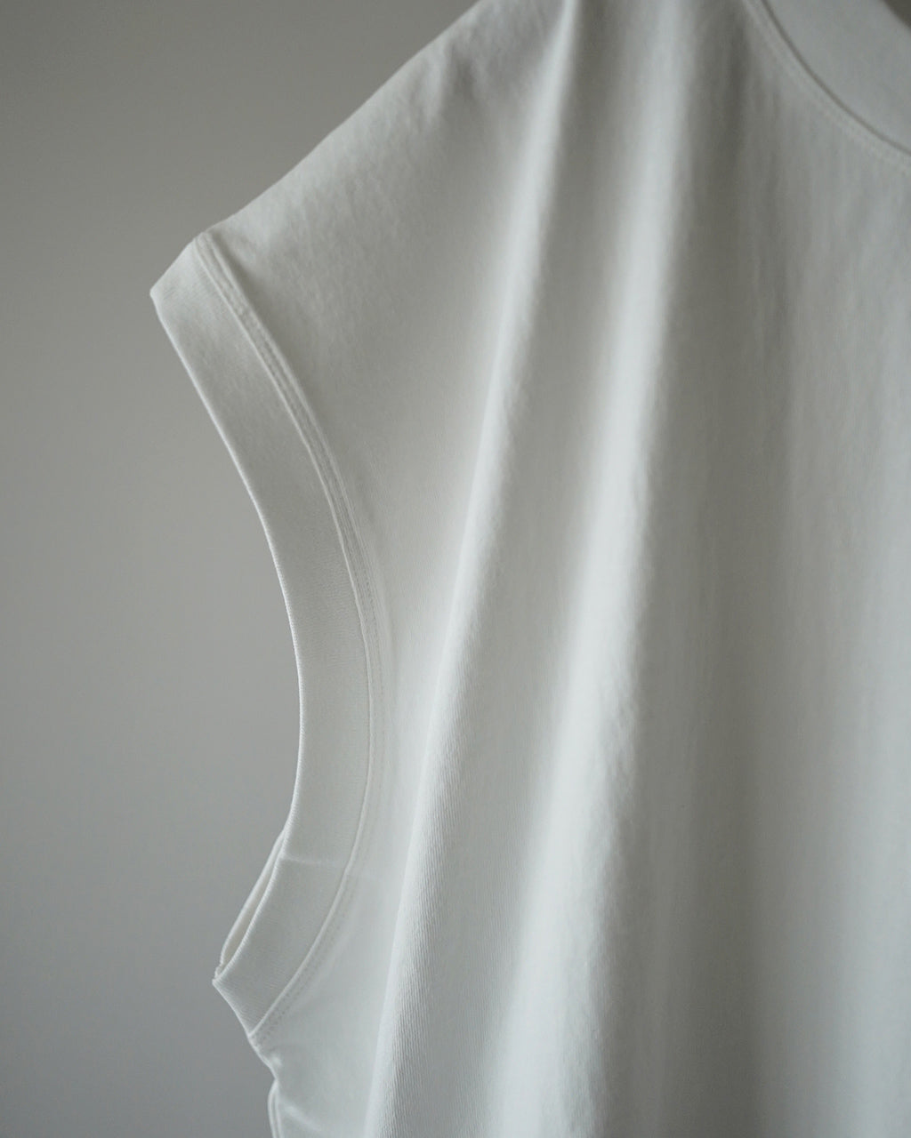 alvana 空紡 SLEEVELESS TEE SHIRTS ALV-00166 ノースリーブ|Crouka(クローカ)