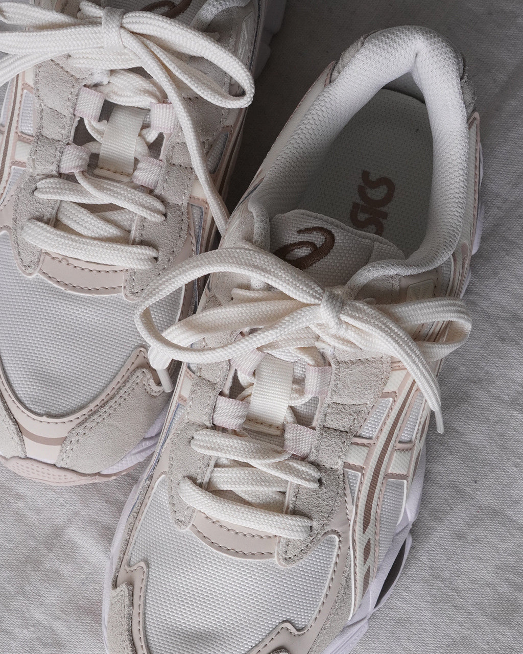 GEL-NYC 2055 1203A755