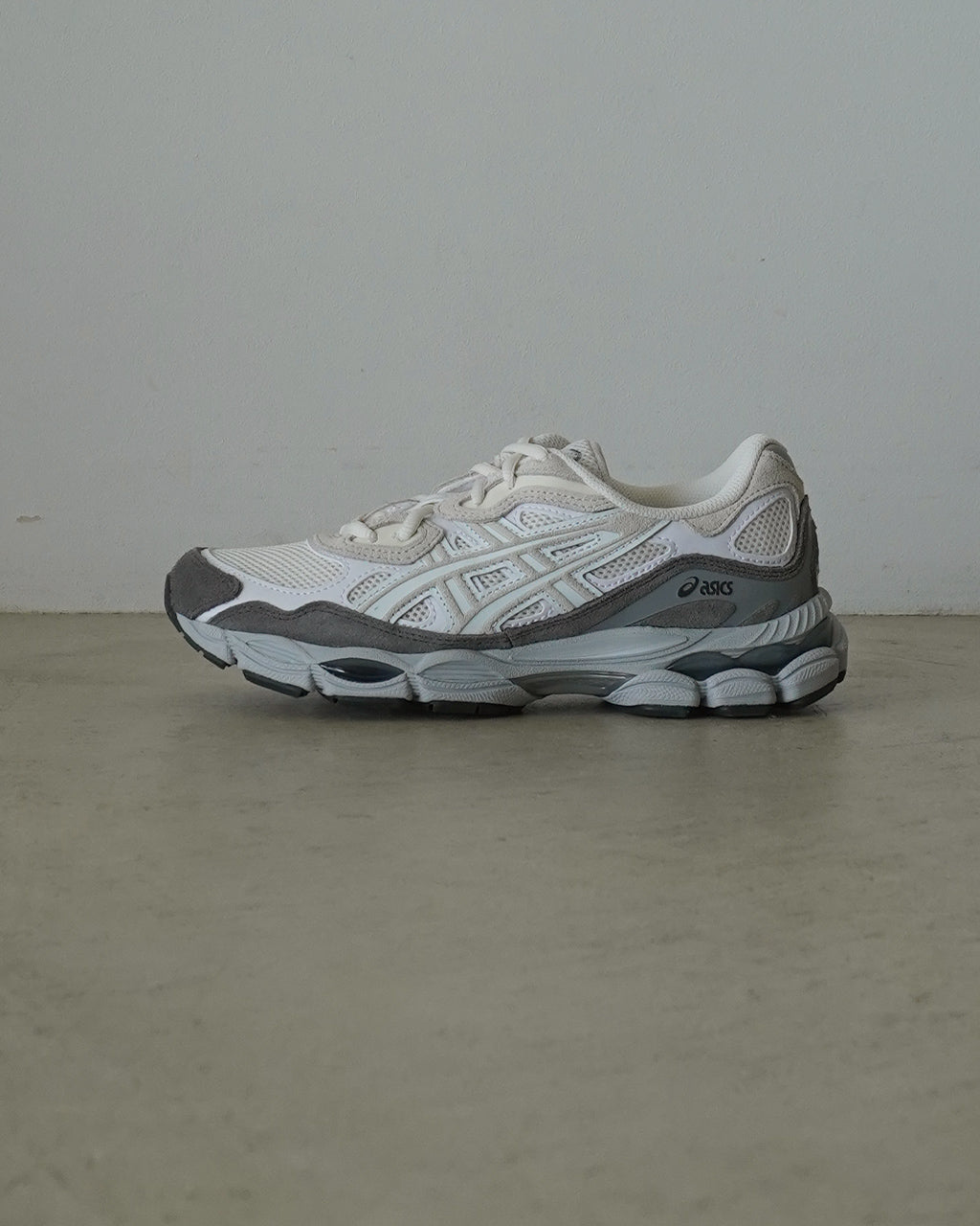 GEL-NYC 1203A383