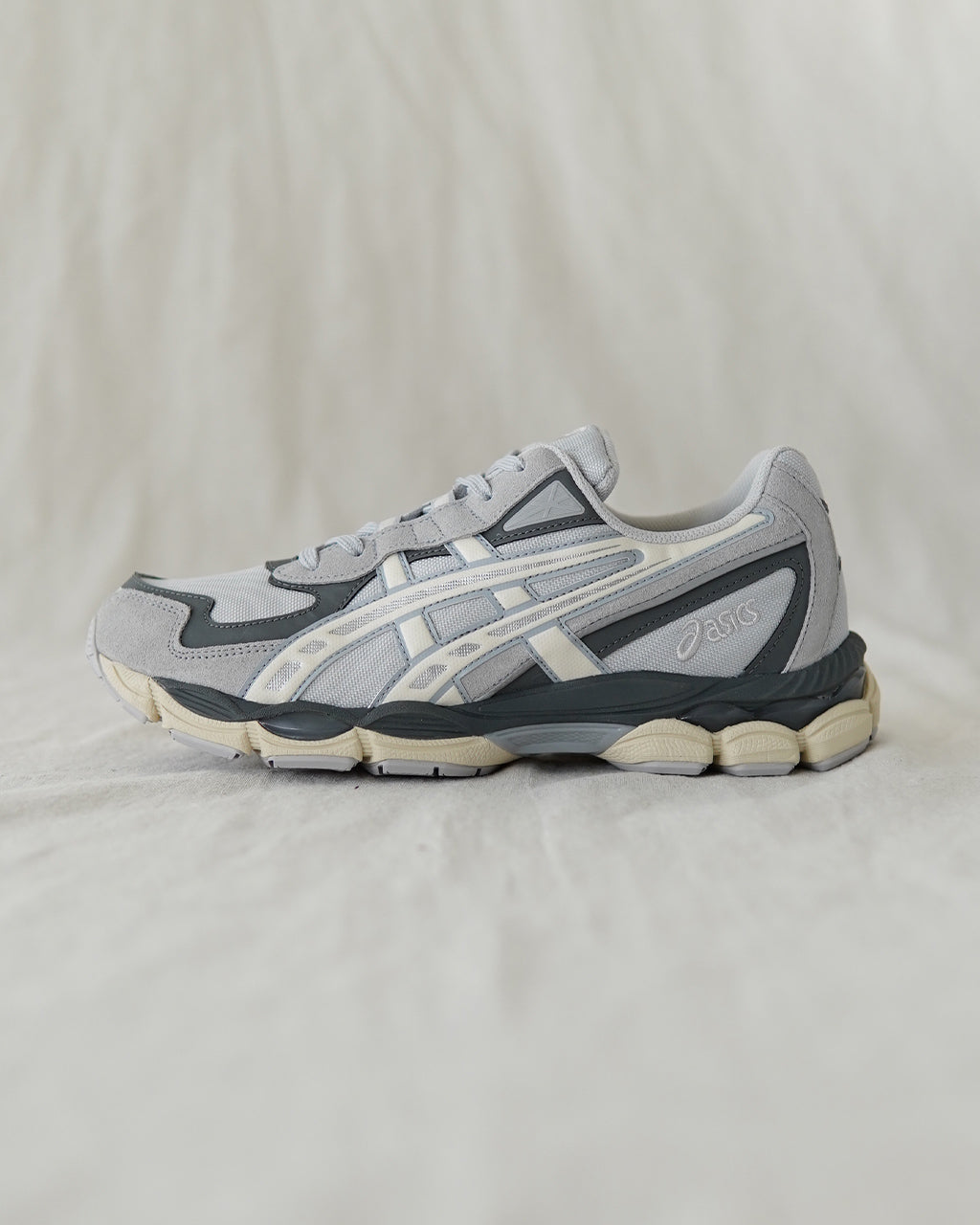 GEL-NYC 2055 1203A755