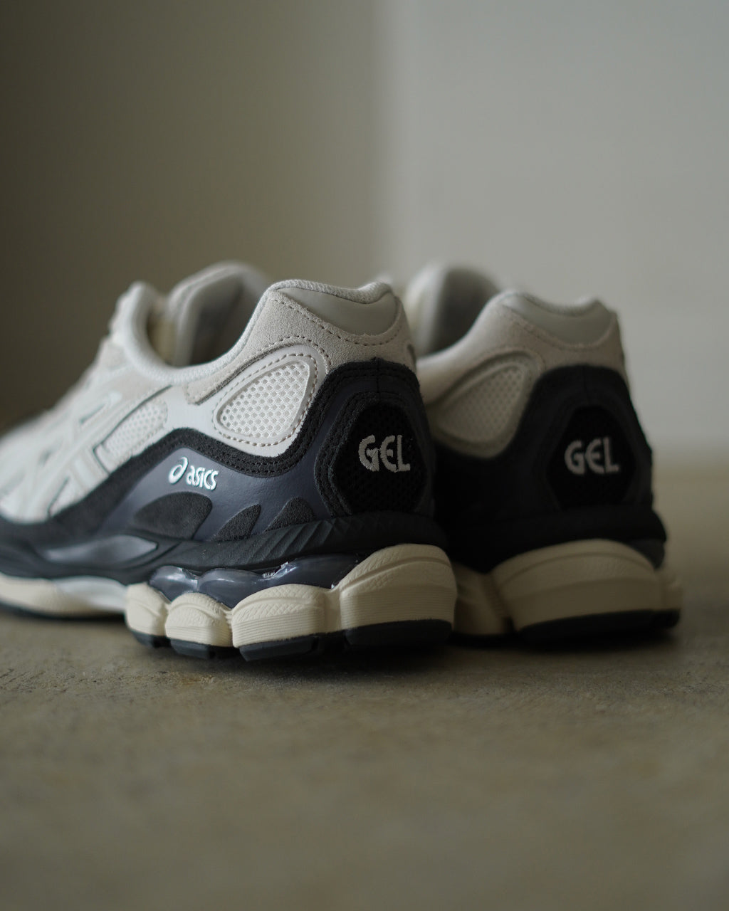 ASICS GEL-NYC 1203A383
