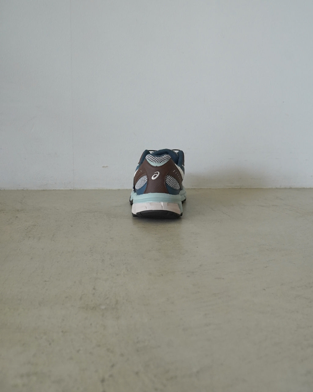 ASICS アシックス GEL-SONOMA TR62 ゲル・ソノマ TR62 クリーム ロー インディゴ | Crouka(クローカ)