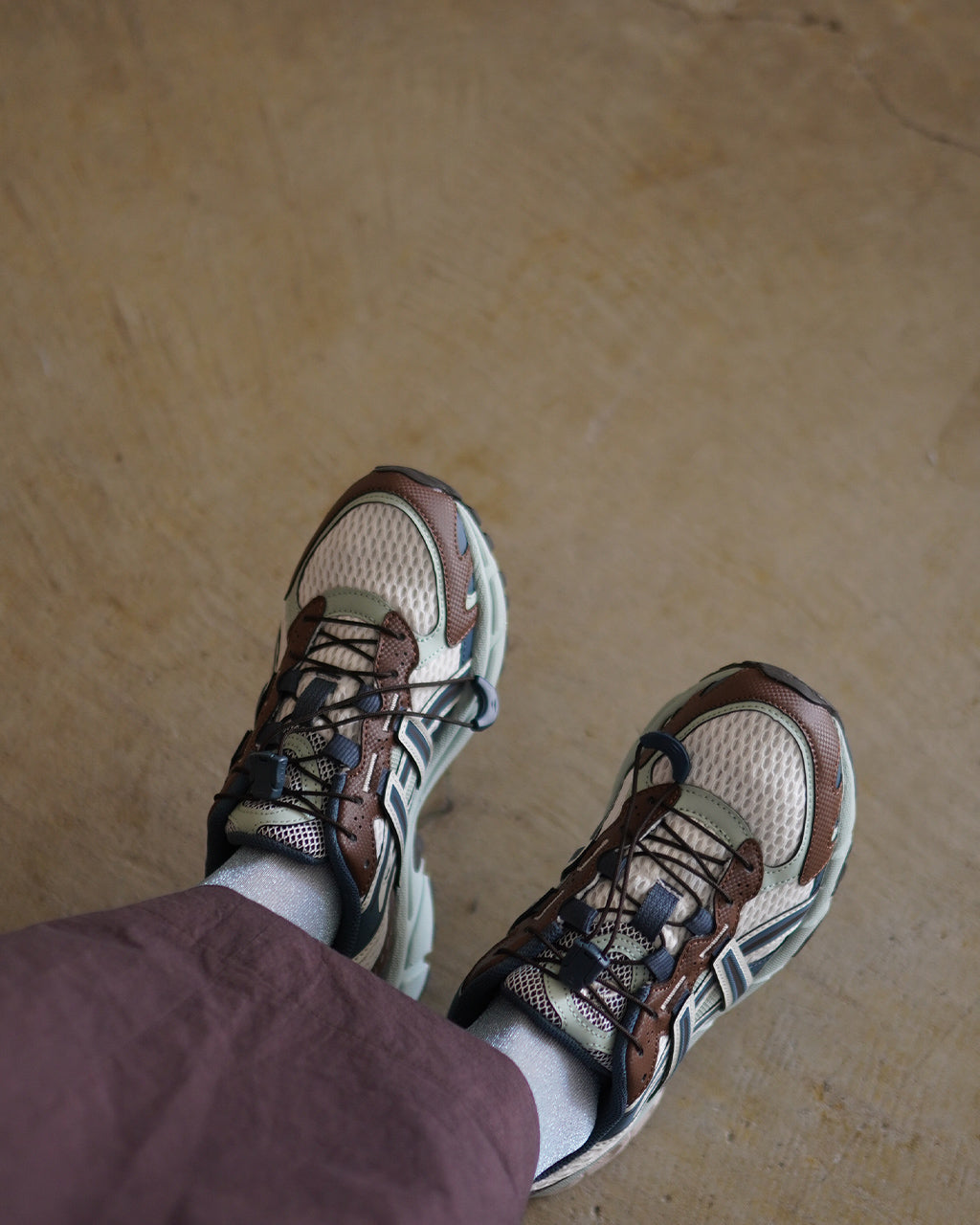 ASICS アシックス GEL-SONOMA TR62 ゲル・ソノマ TR62 クリーム ロー インディゴ | Crouka(クローカ)