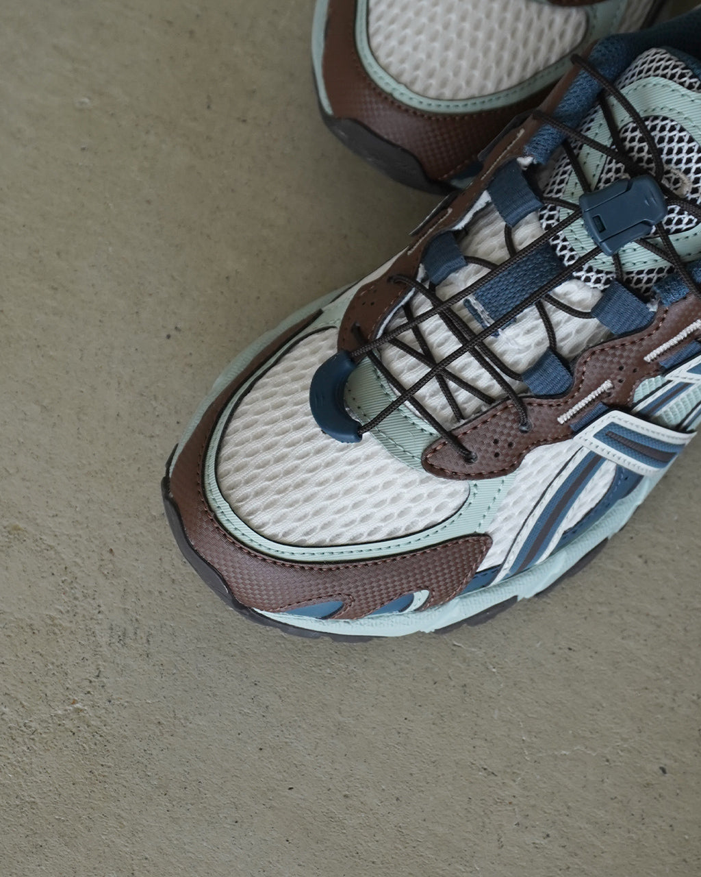 ASICS アシックス GEL-SONOMA TR62 ゲル・ソノマ TR62 クリーム ロー インディゴ | Crouka(クローカ)