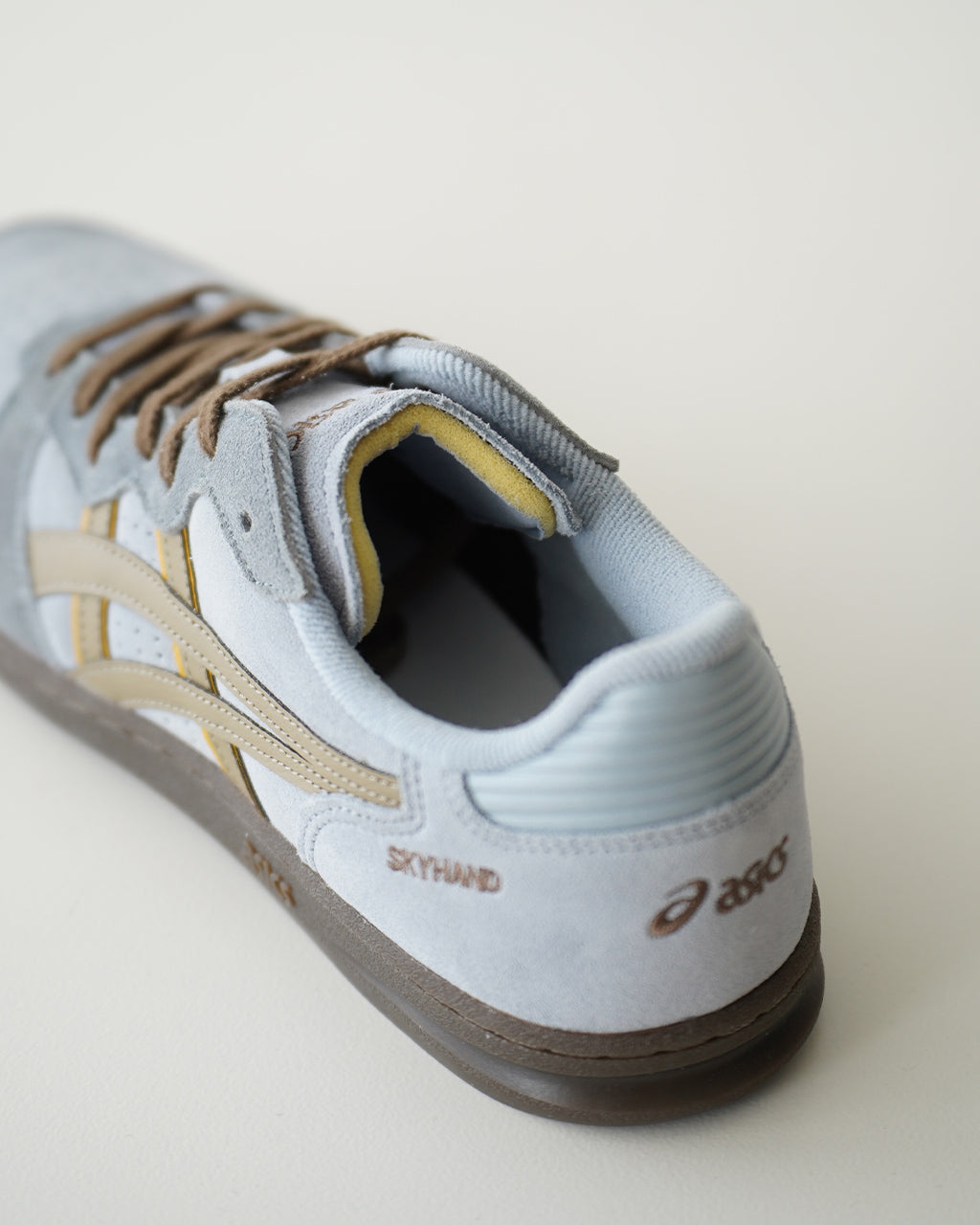 ASICS SKYHAND OG