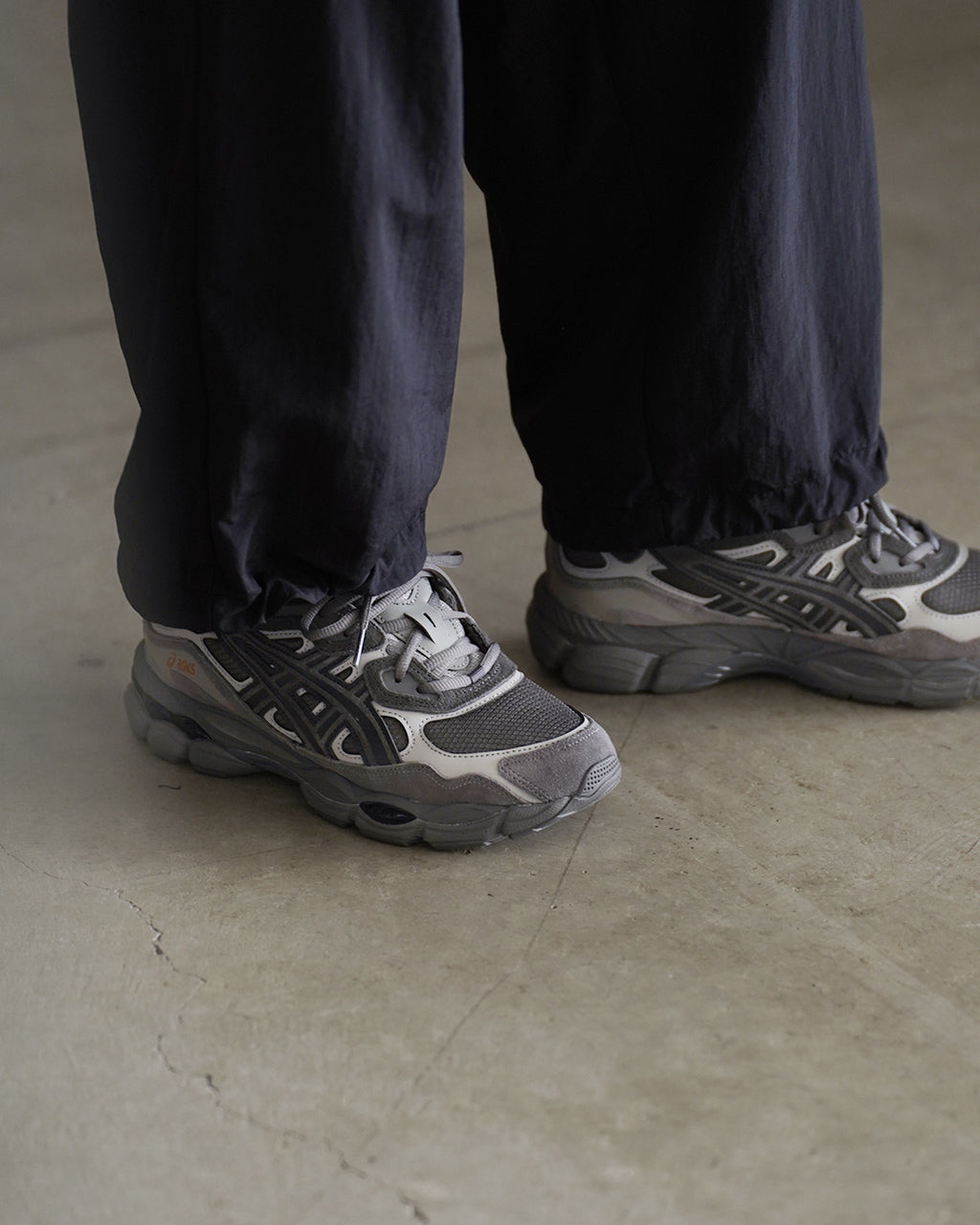 ASICS アシックス GEL-NYC オブシディアングレー スポーツスタイル スニーカー シューズ 靴 ローカット | Crouka(クローカ)