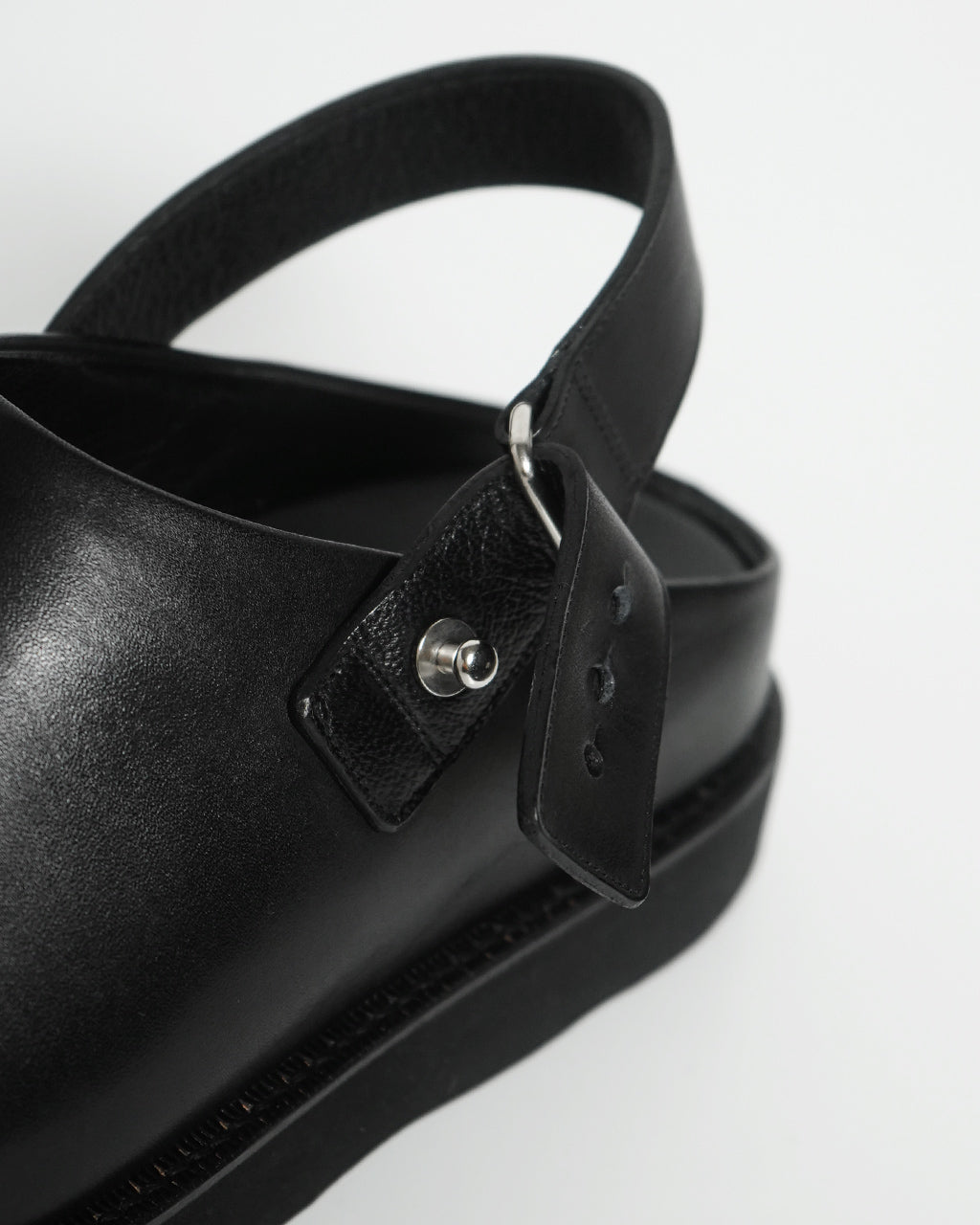BACK-BELT SANDALS バックベルトサンダル BSS2434008