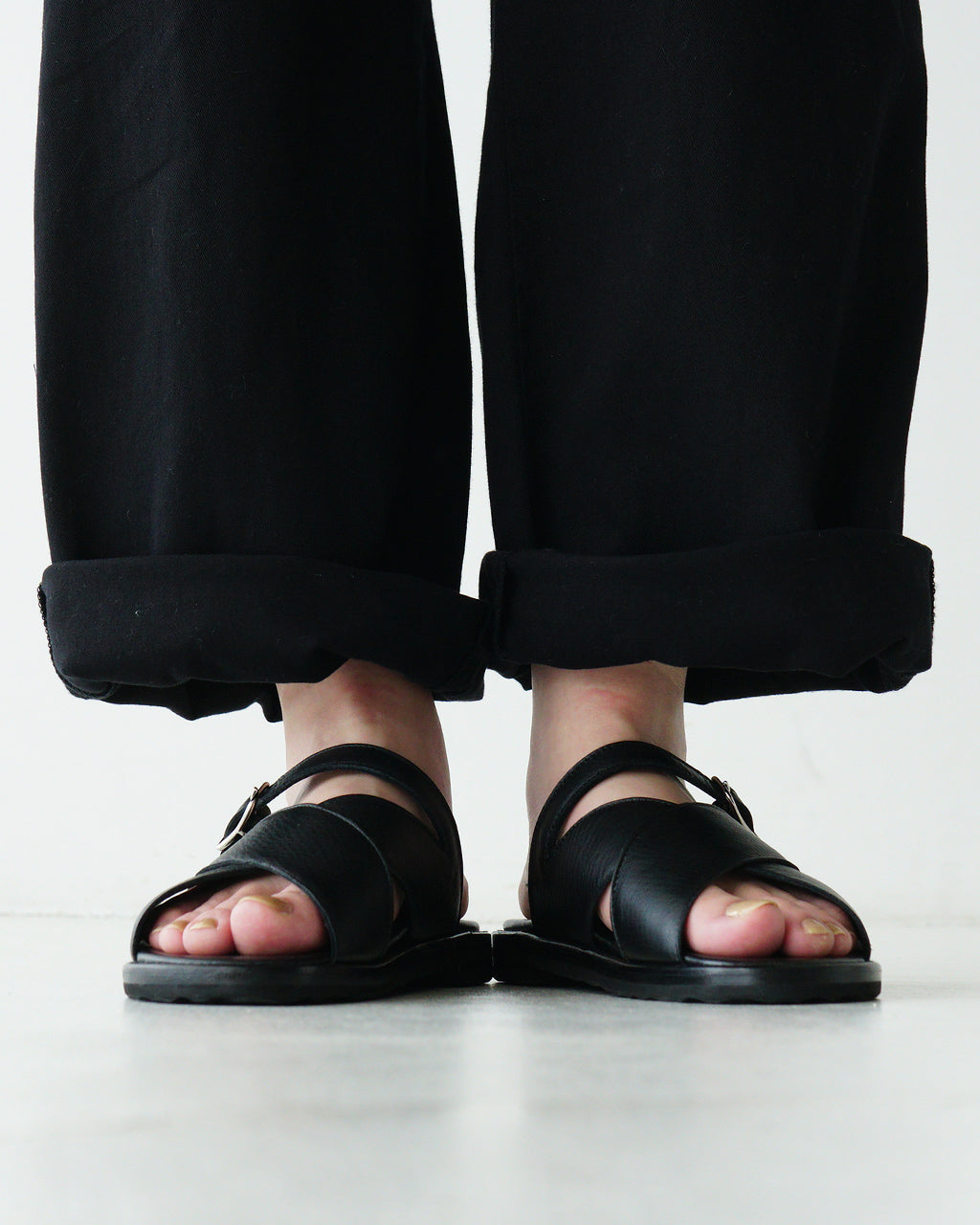 CROSSY SANDALS クロスサンダル オープントゥ BSS2512015