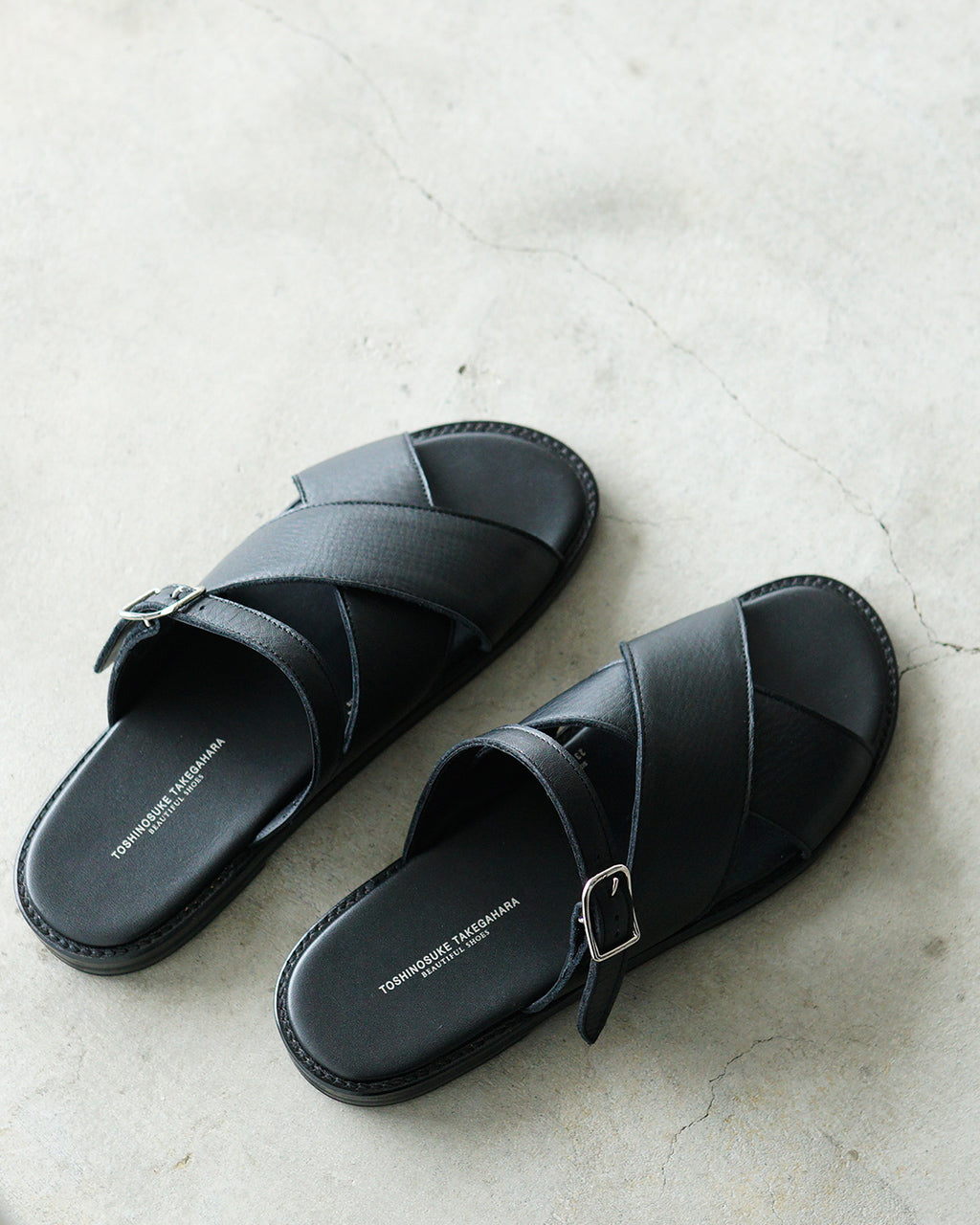 CROSSY SANDALS クロスサンダル オープントゥ BSS2512015