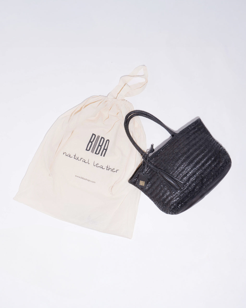 \早得24時間限定ポイント10倍/BIBA ビバ トートバッグ カバン レザー 本革 天然皮革 ハンドメイド カゴバッグ風 軽量 手編み ナチュラル BOLSO BIBA PER1L PERKINS【送料無料】