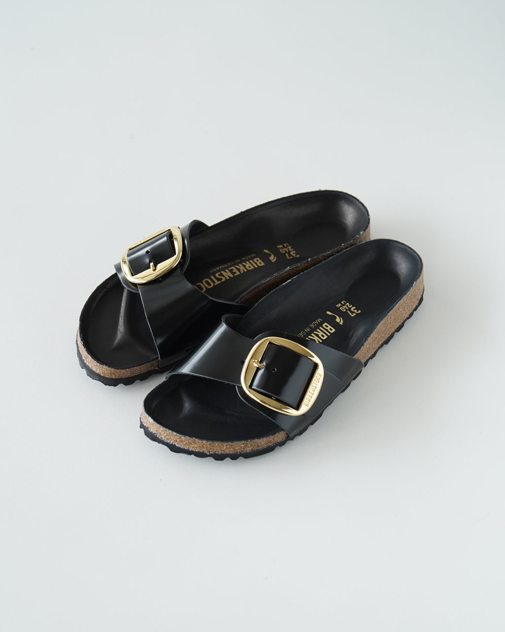 Madrid Big Buckle LENA High Shine 1022650