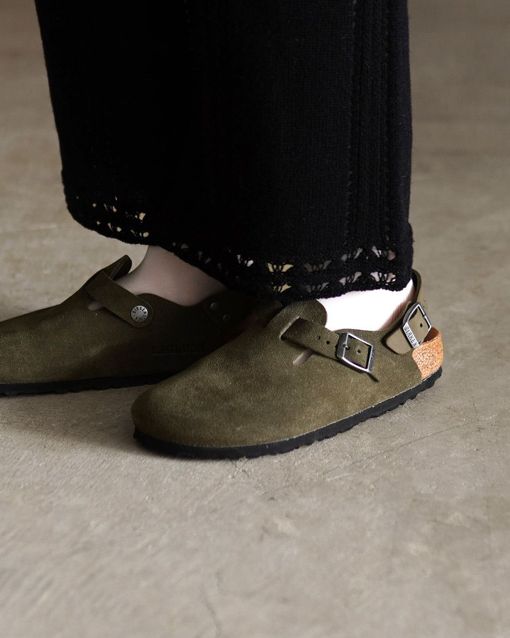 Tokio Suede / seasonal color 1030665 1030884