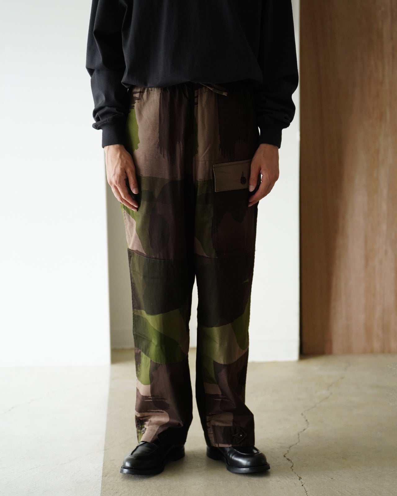 blurhms ROOTSTOCK Brush Storoke Camo SAS Trousers bROOTS25S10F25PT