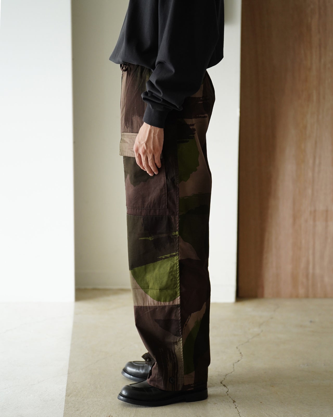 blurhms ROOTSTOCK Brush Storoke Camo SAS Trousers bROOTS25S10F25PT