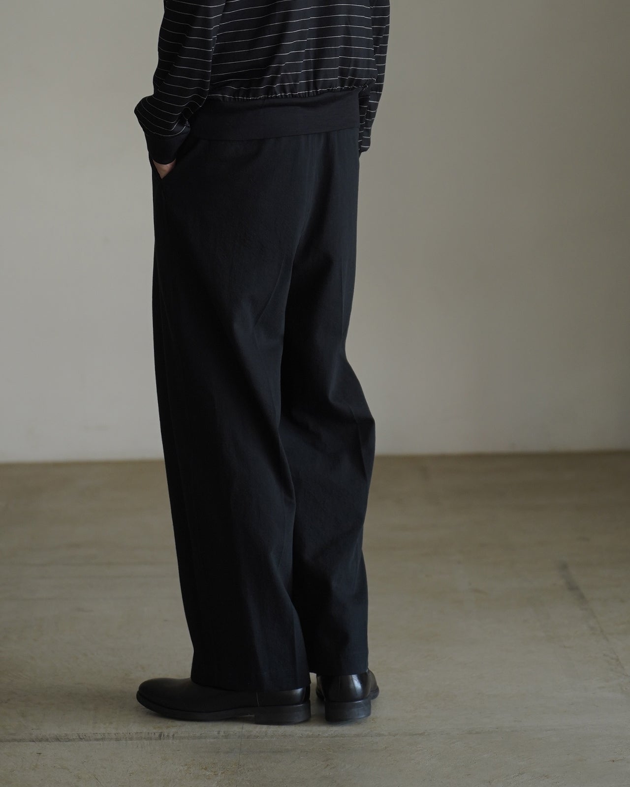 Denim-Leather Belted Trousers BHS26F008