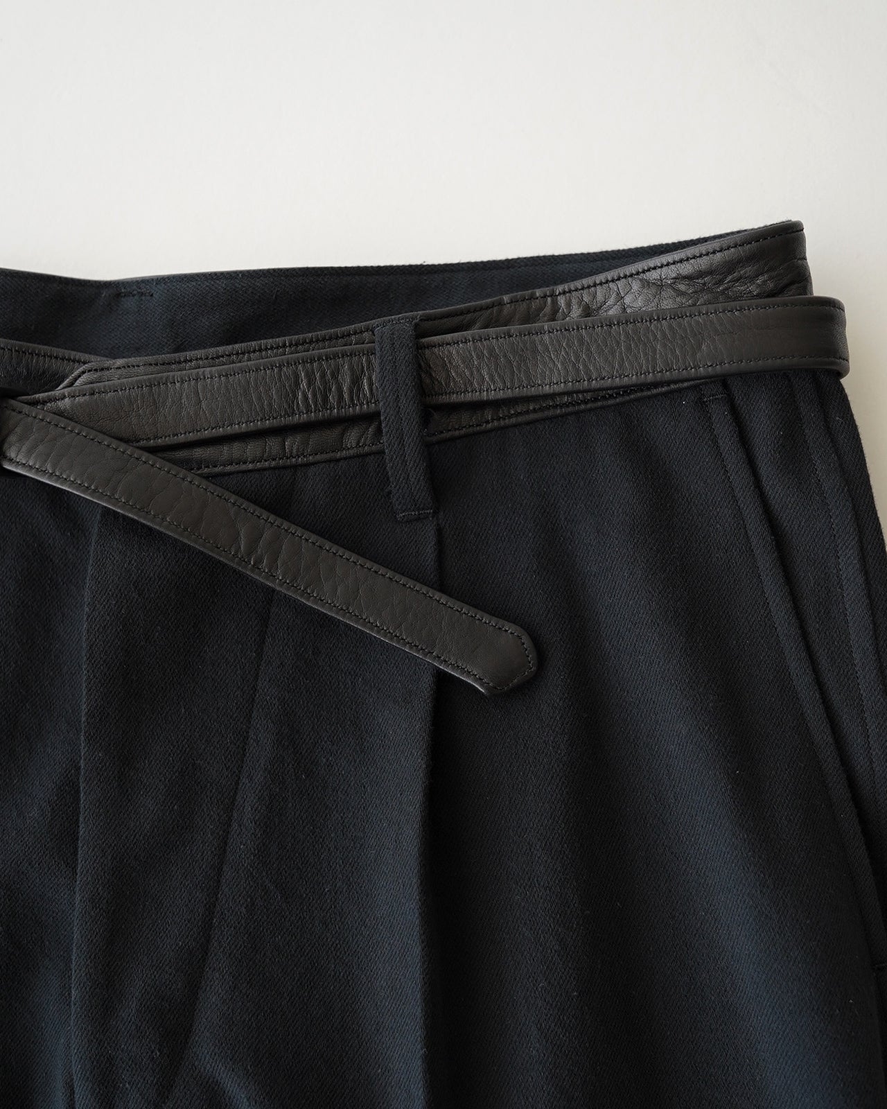 Denim-Leather Belted Trousers BHS26F008