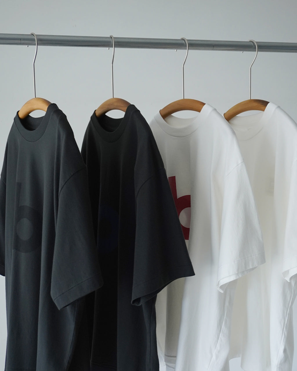 blurhms ROOTSTOCK ブラームスルーツストック bd Print Tee WIDE ユニ