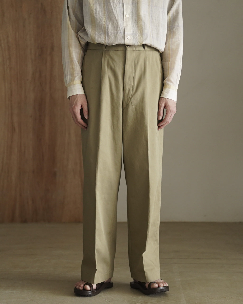 Classic Chino Pants bROOTS26S13