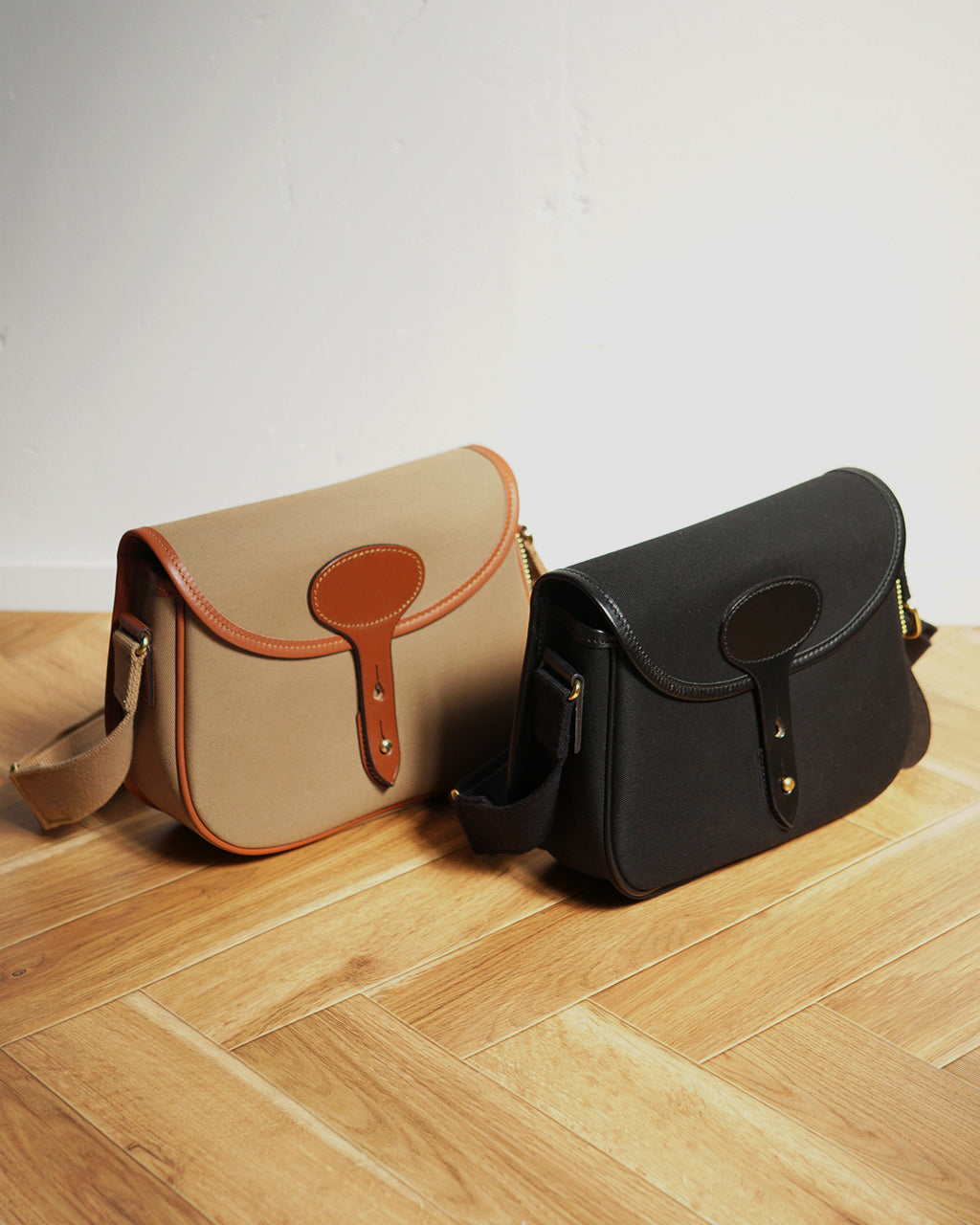 ブレディ Brady COLNE ショルダーバッグ 英国製 撥水ツイル×レザー 