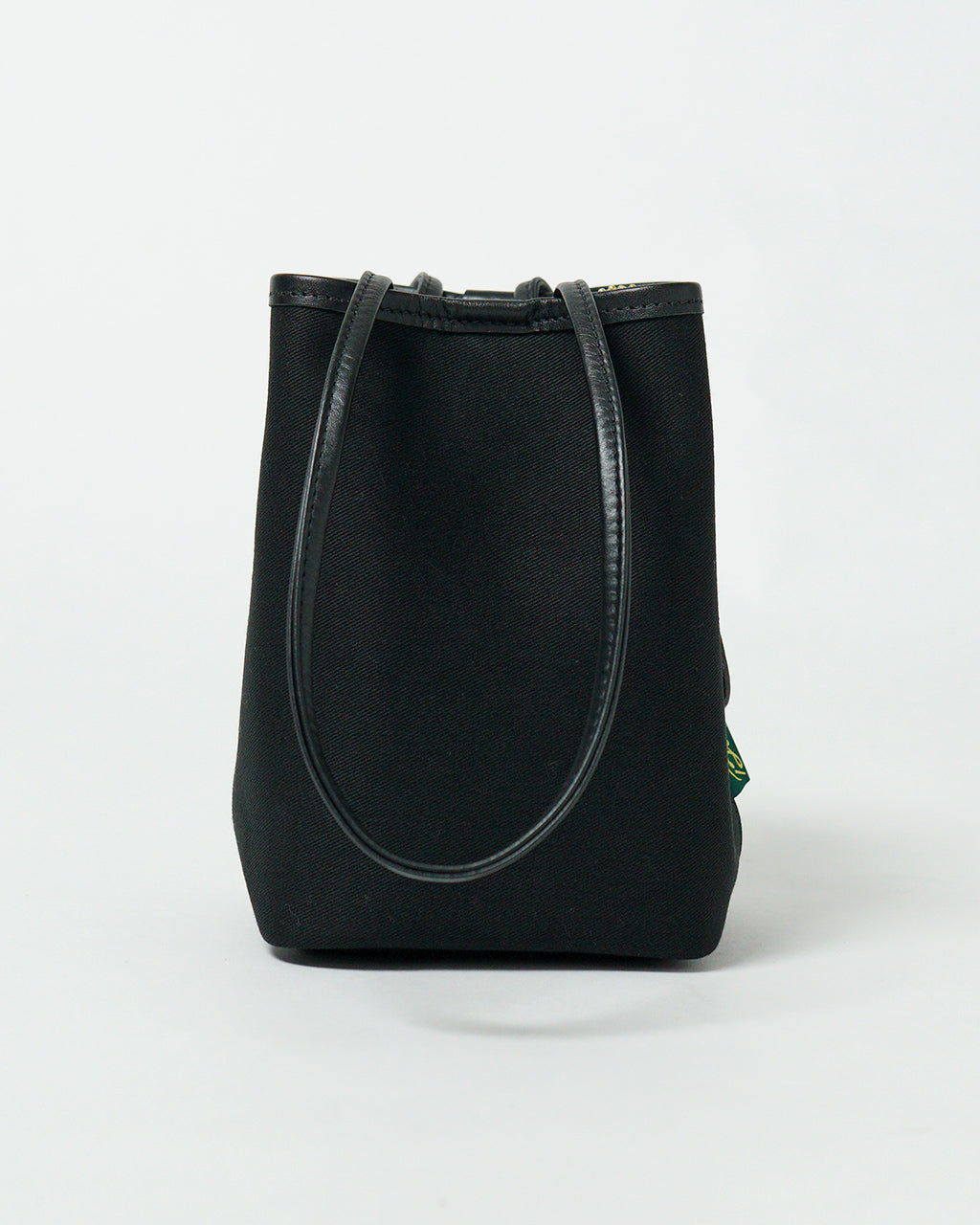 KEER カー 巾着型 ハンドバッグ 鞄