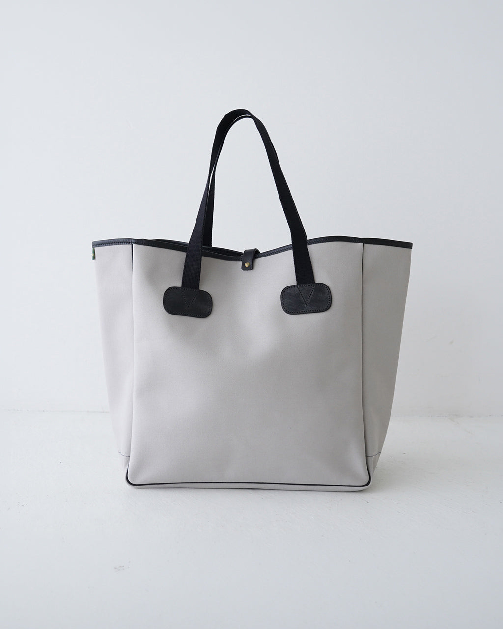 SMALL CARRYALL