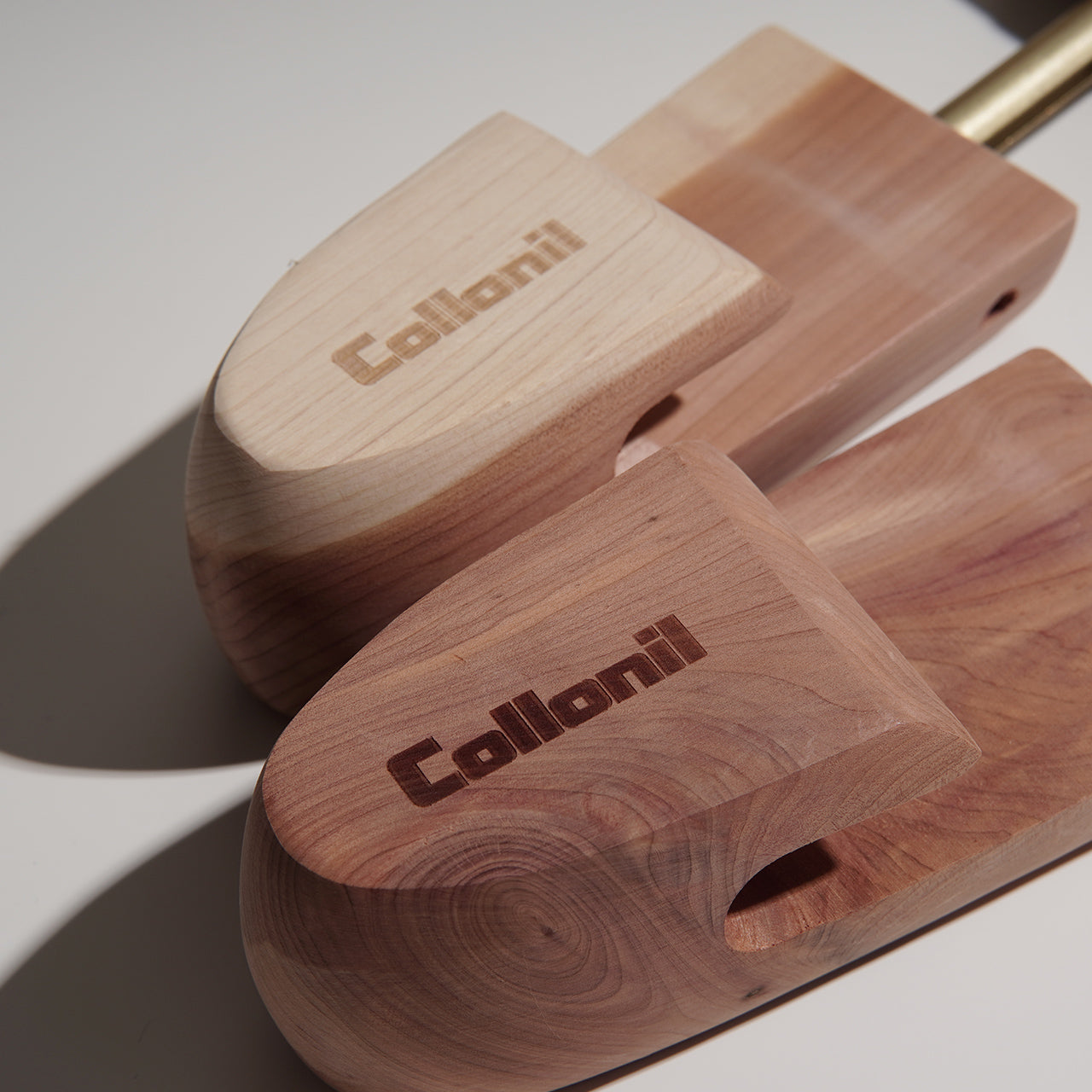 コロニル シューツリー アロマティックシダー AROMATIC CEDAR SHOE TREE