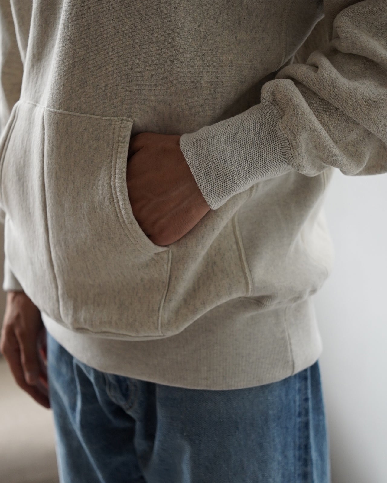 REVERSE WEAVE PULL OVER AFTER HOODED C3-A117