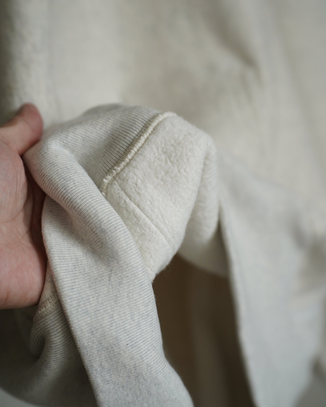REVERSE WEAVE PULL OVER AFTER HOODED C3-A117