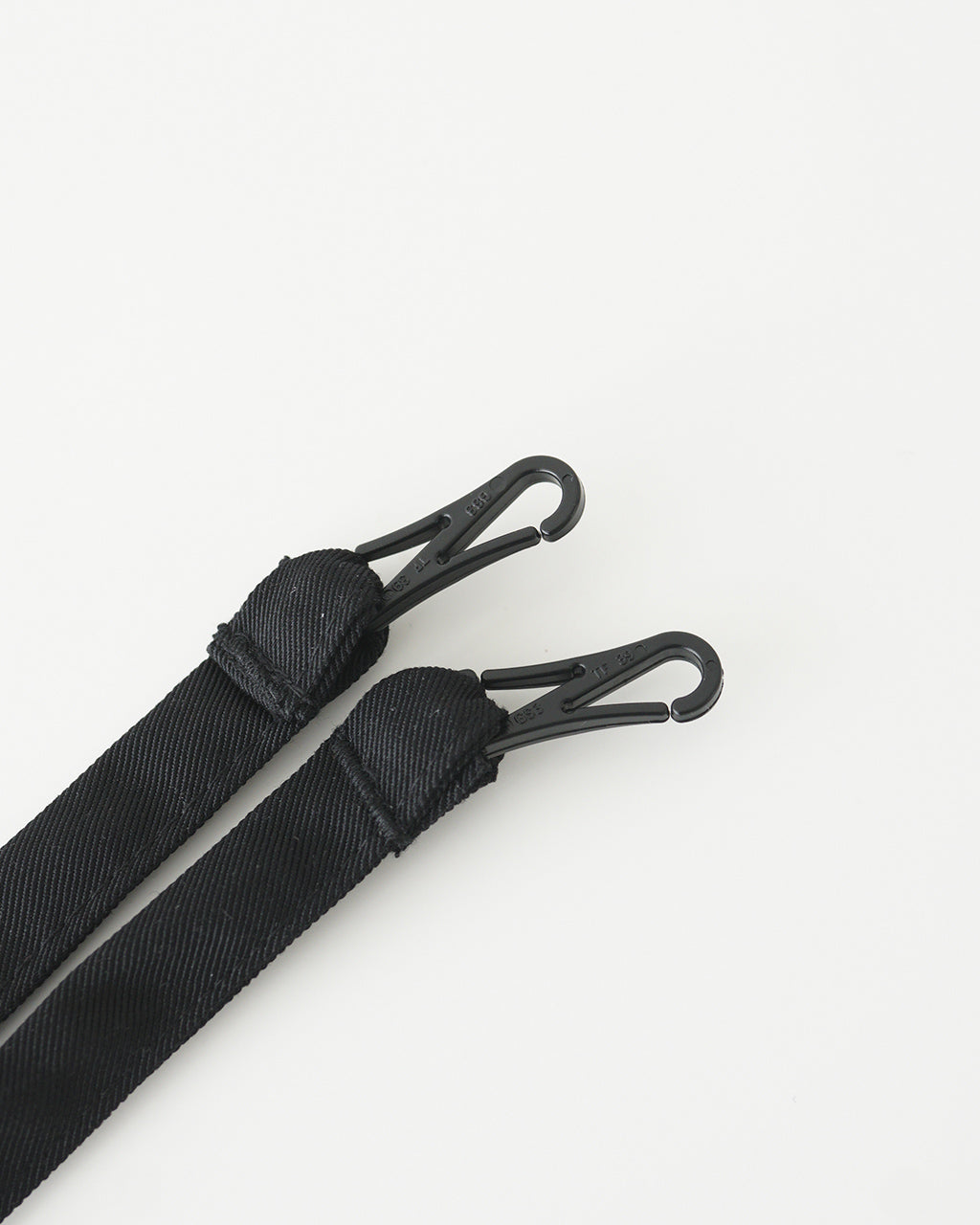 COMESANDGOES Chin Strap 27242 Authorized Dealer