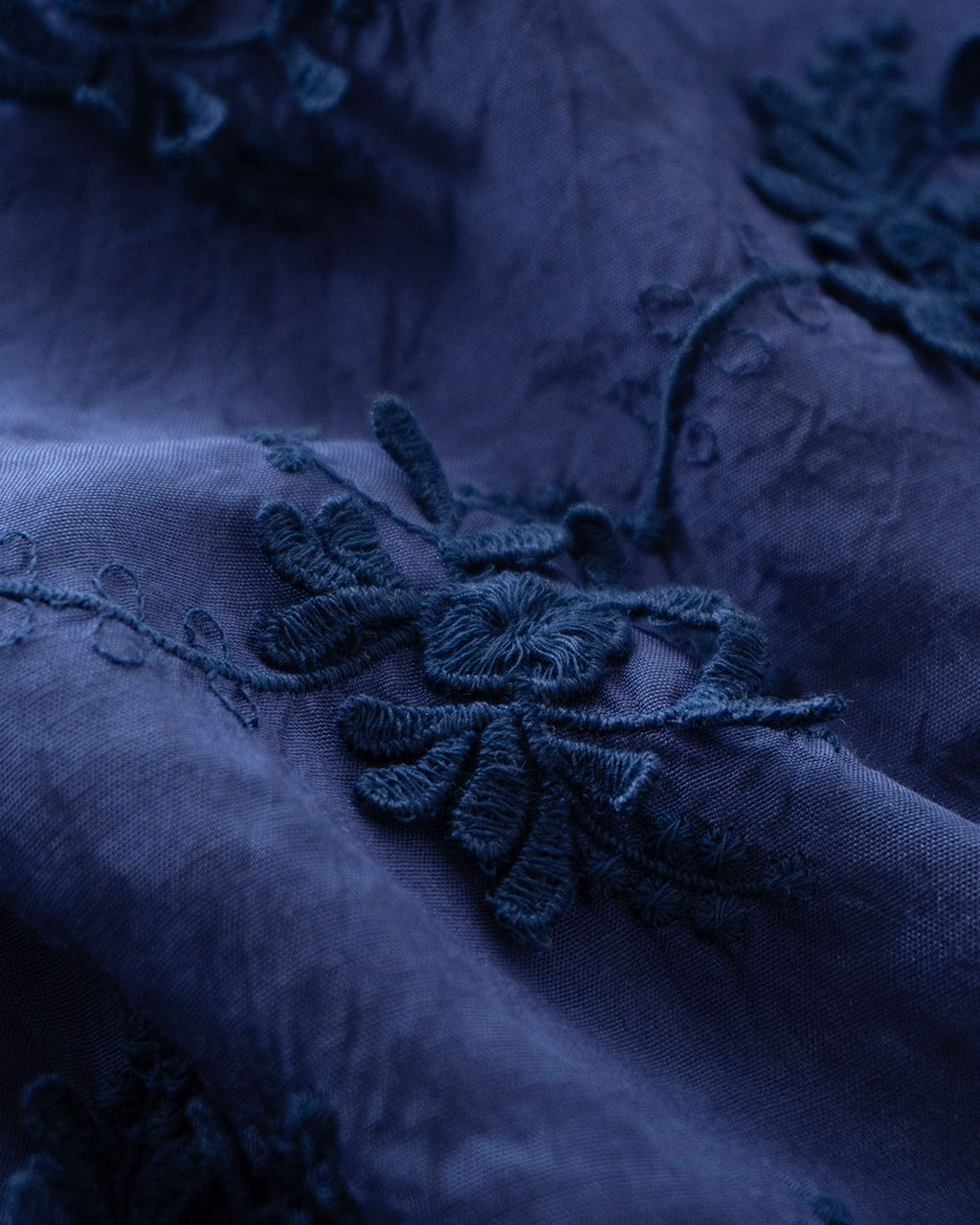 【SALE!20%OFF】イージーパンツ 3D刺繍 レーヨンシャンタンパンツ 3D embroidery rayon shantung pants CC-3556