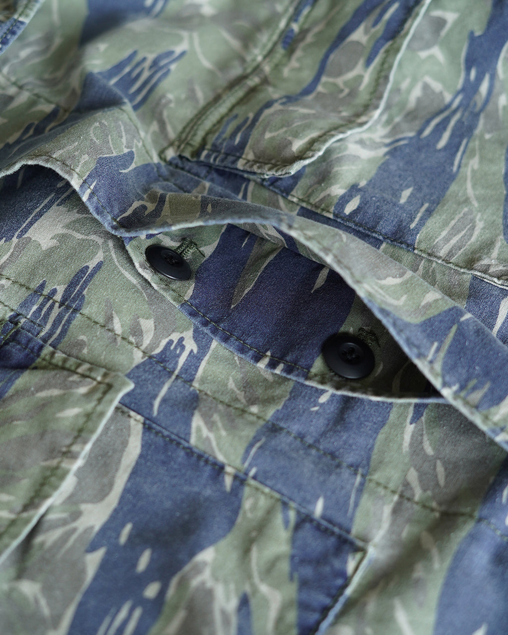 frill collar camo jacket CC-5004