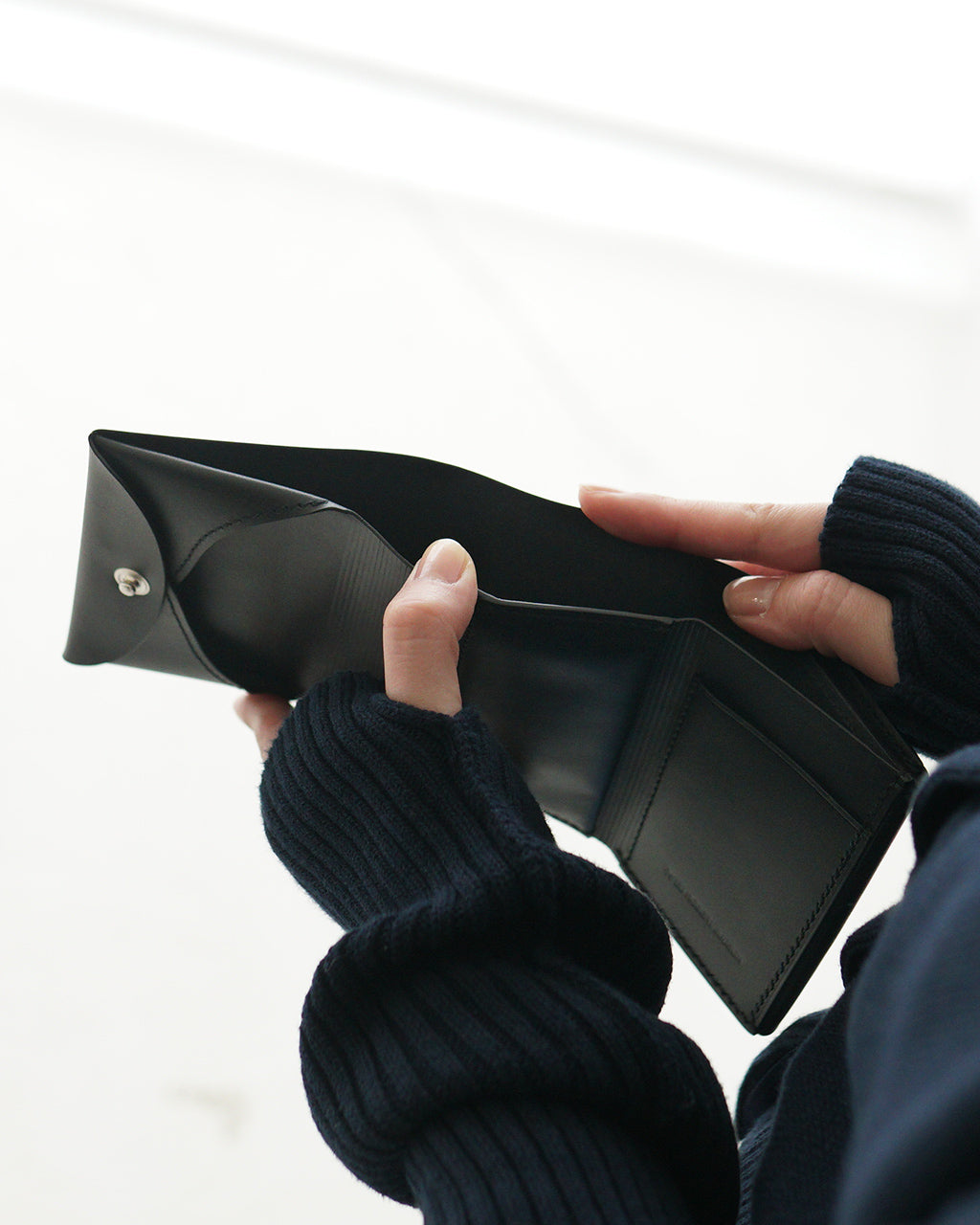 |outlet|FLAP TRIFOLD WALLET THIN B01SCWL-57LS