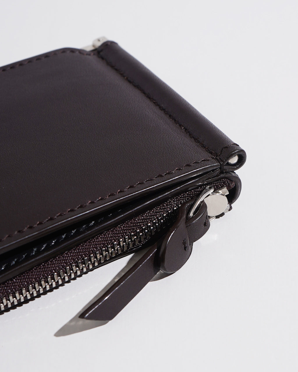 MOLDED MONEY CLIP WALLET B01LHWL-61LS