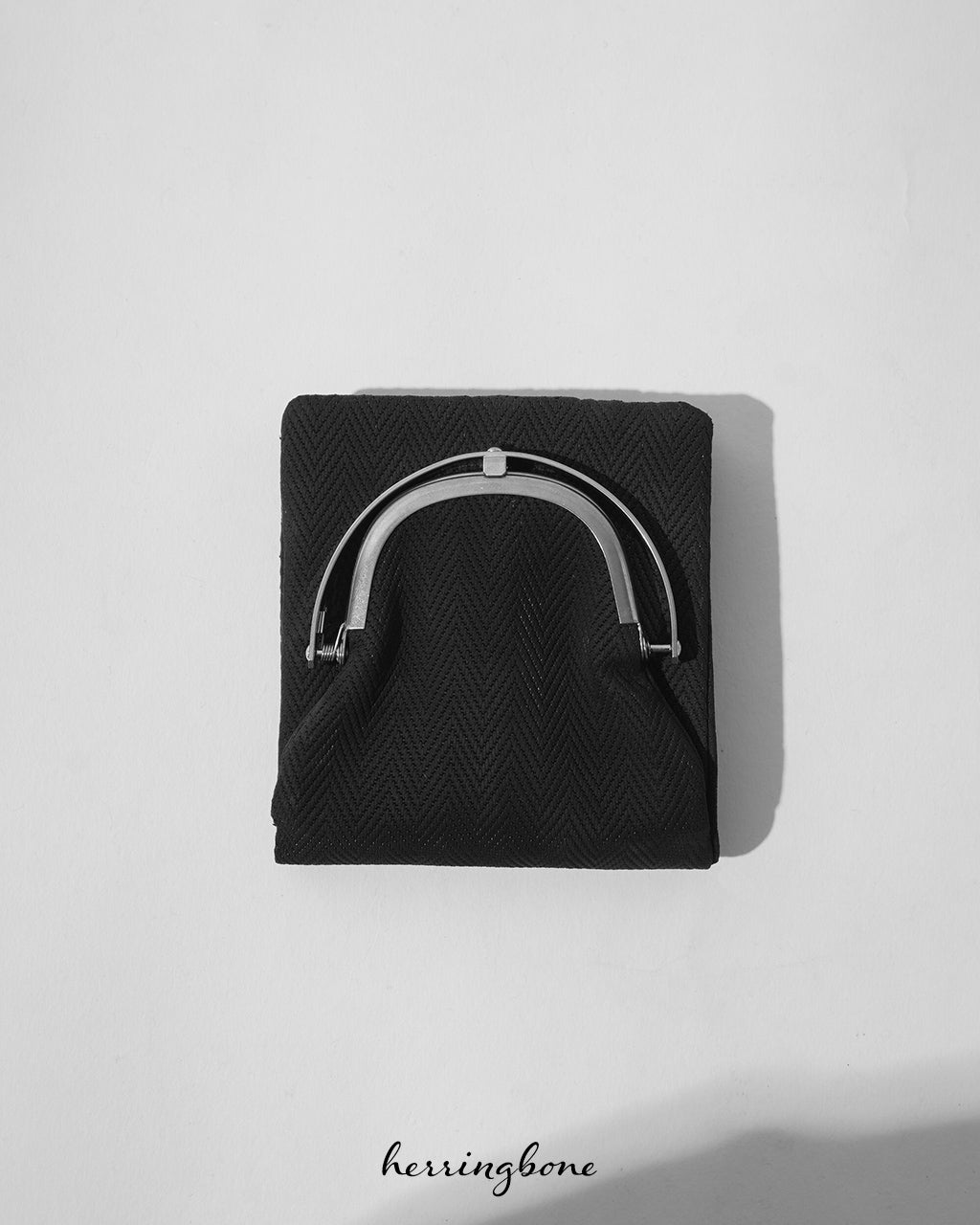 二つ折り 財布 ODD - FRAME HALF WALLET フレーム ハーフ ウォレット がま口 レザー edrob-b01wwl-38a