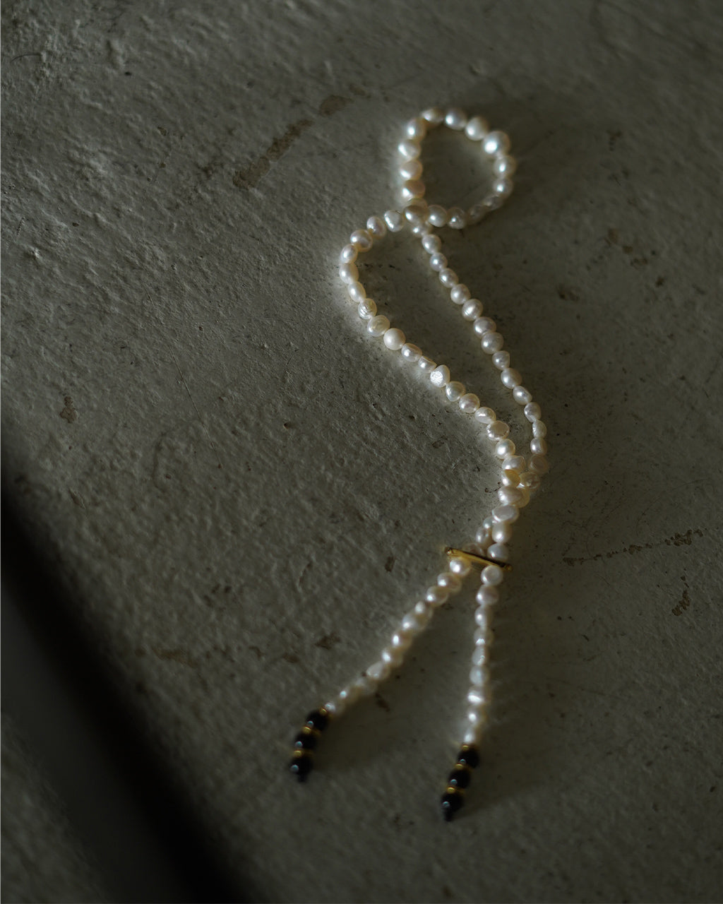 Pearl Onyx Necklace EO26AW-47