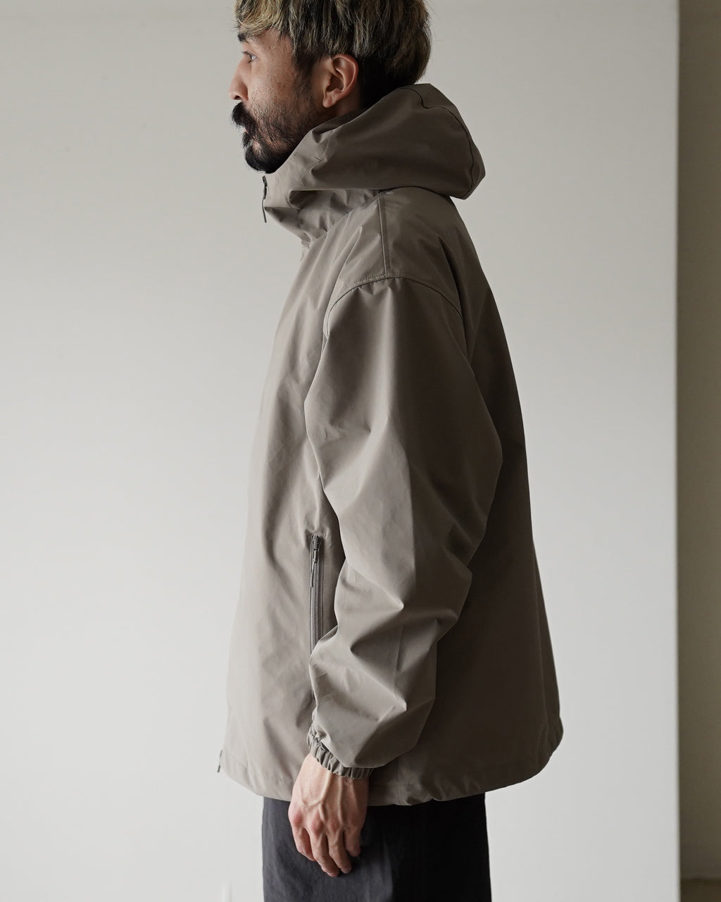 Nylon Parka F003