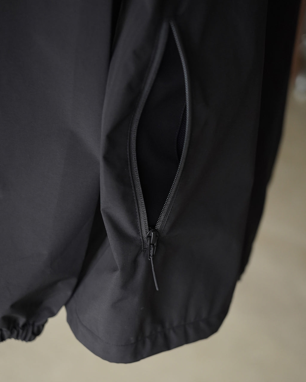 Nylon Parka F003