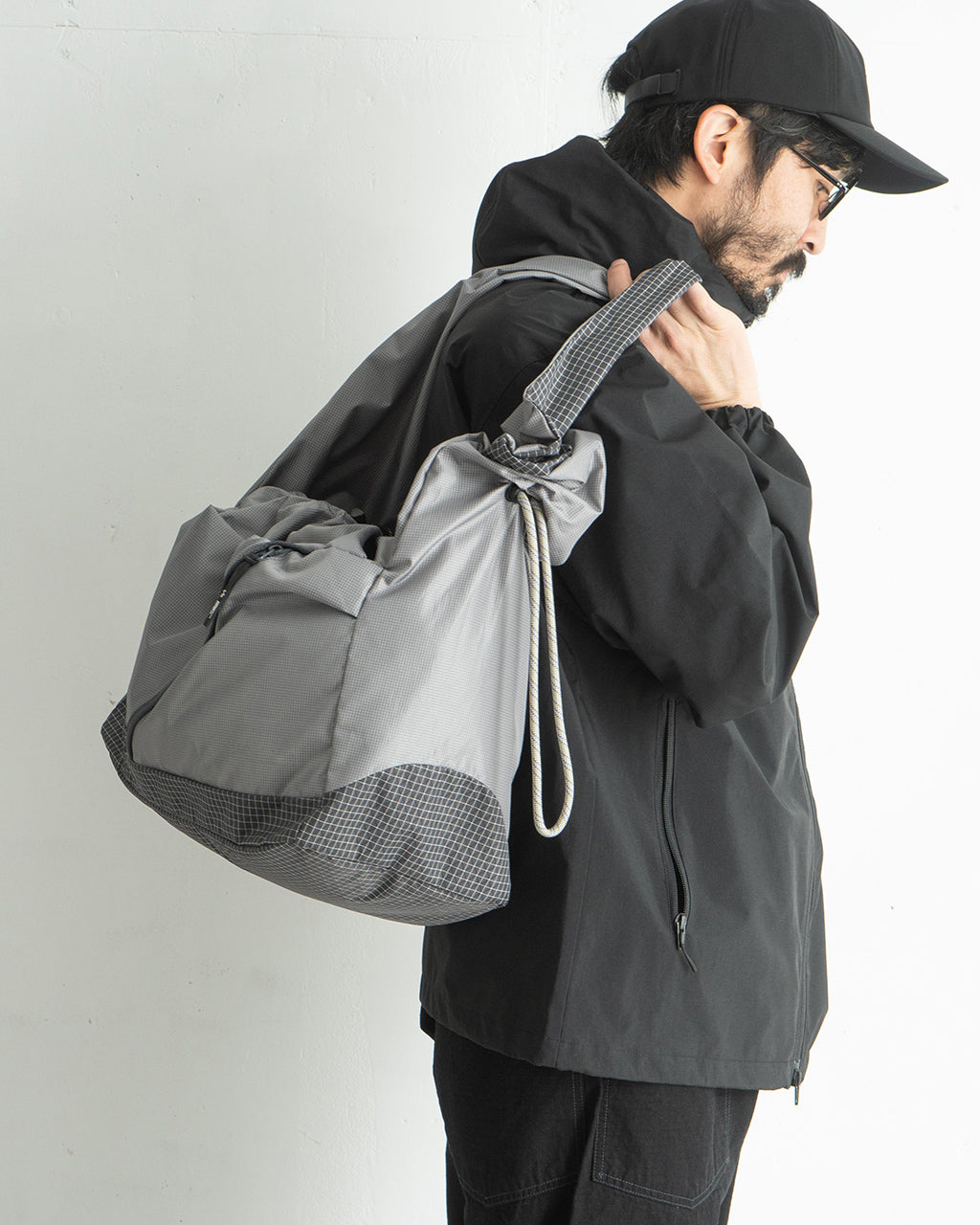 【SALE!30%OFF】2WAY ショルダーバッグ バッグ カバン FUROSHIKI 2WAY SHOULDER FRG36251B0001 軽量 耐水性 大容量 旅行 風呂敷風
