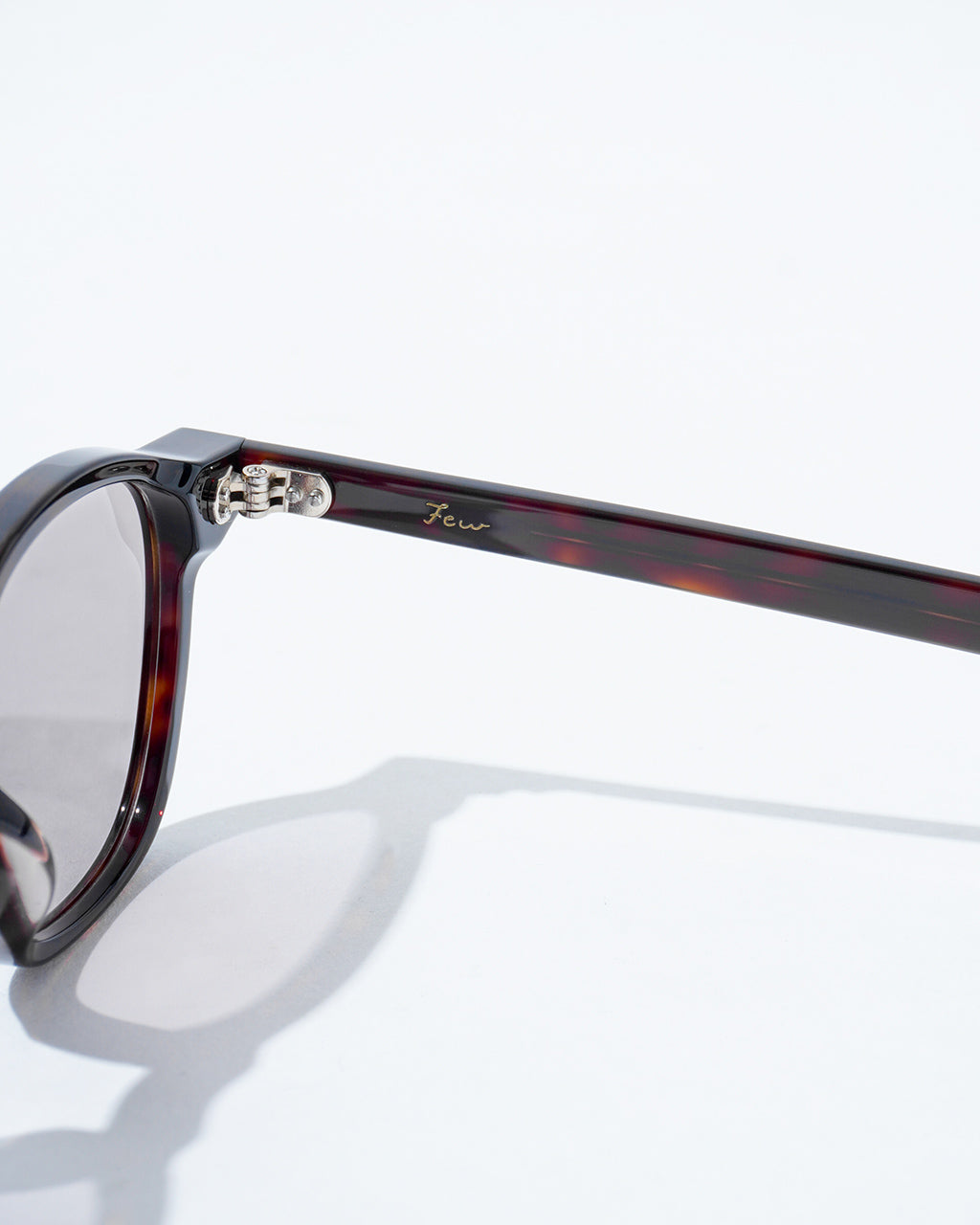 Few by NEW. F10/48 SUNGLASSES WELLINGTON
