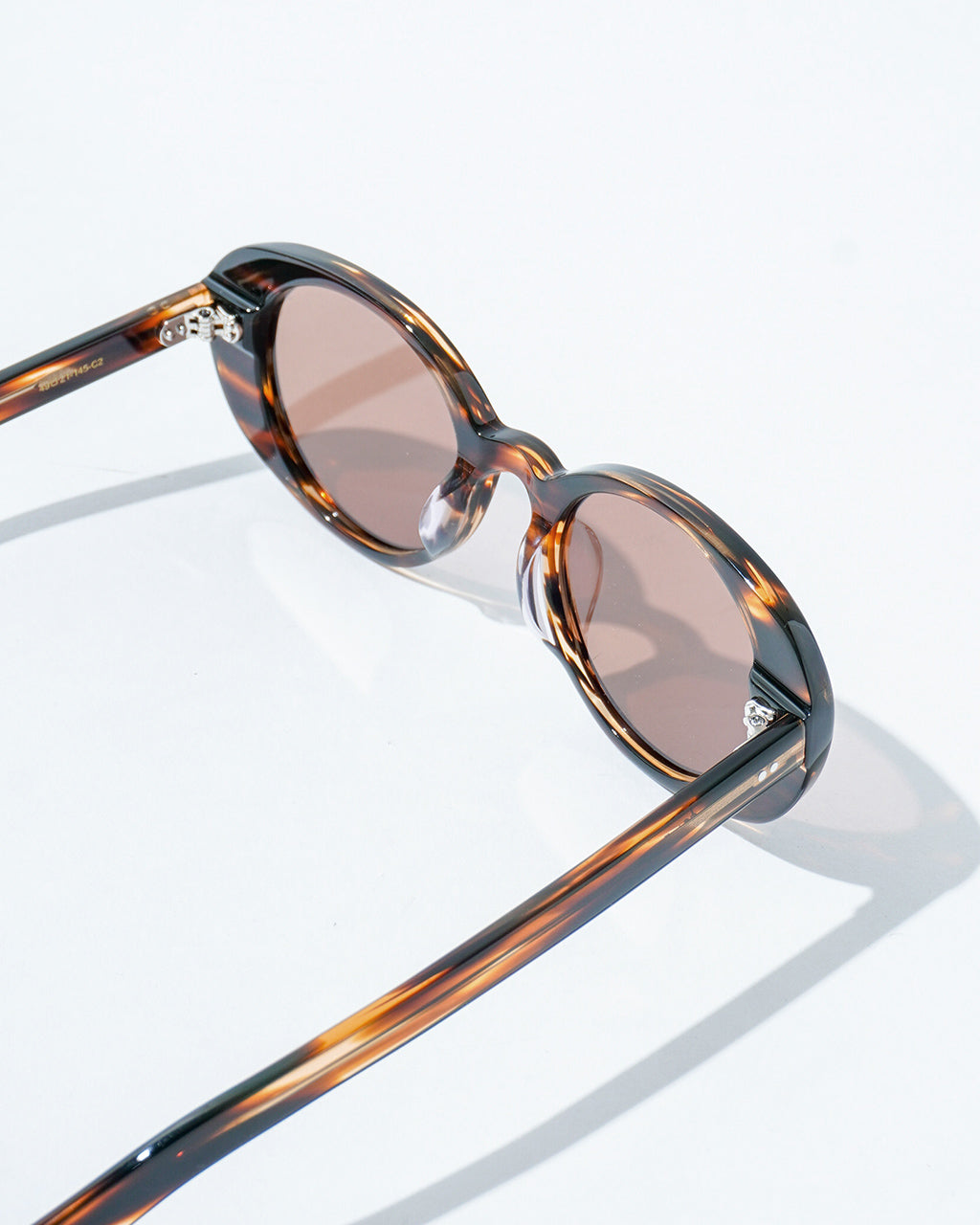 Few by NEW. F29 SUNGLASSES OVAL CAT EYE
