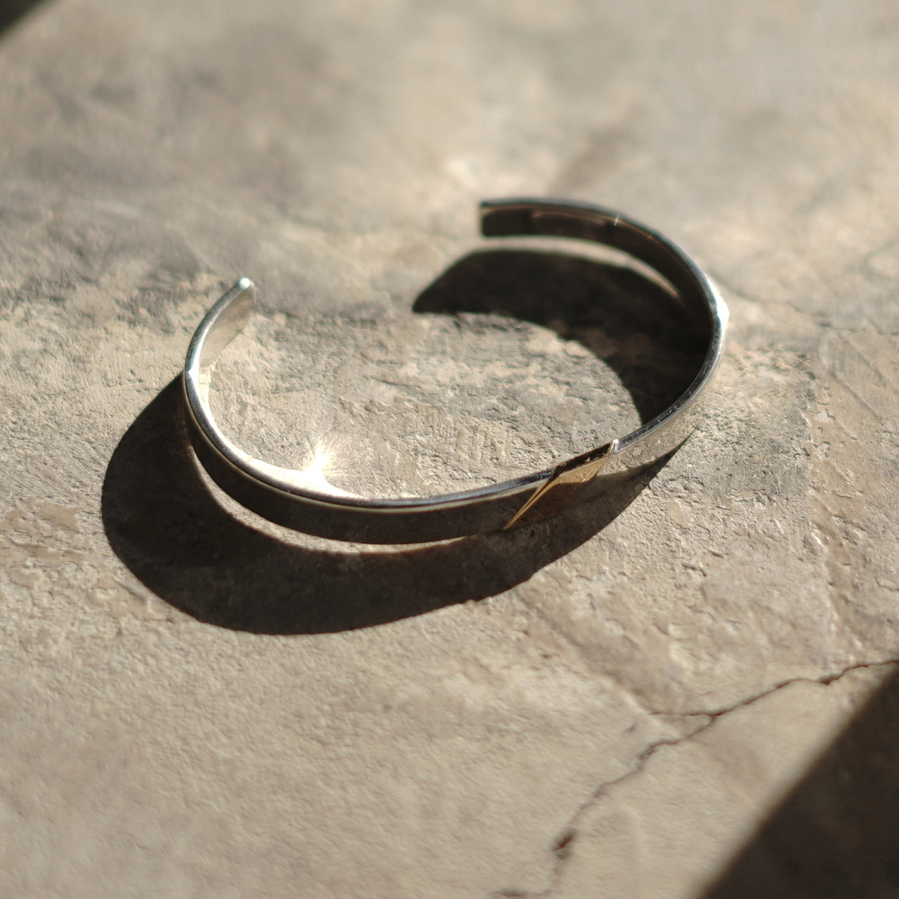 バーメイル スラッシュ バングル vermeil slash bangle (L) シルバー925 9K ゴールド 23AW003