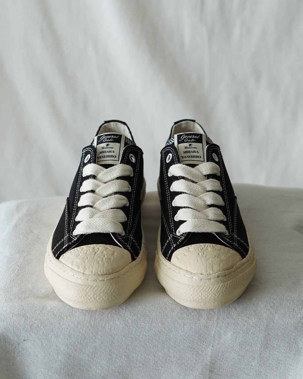 Maison MIHARAYASUHIRO × General Scale. "TRENT" Canvas Low-Top Sneakers S14FW702