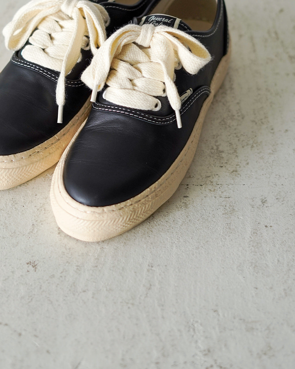 Maison MIHARAYASUHIRO "COLORADO" Leather Low-Top Sneakers S14FW715