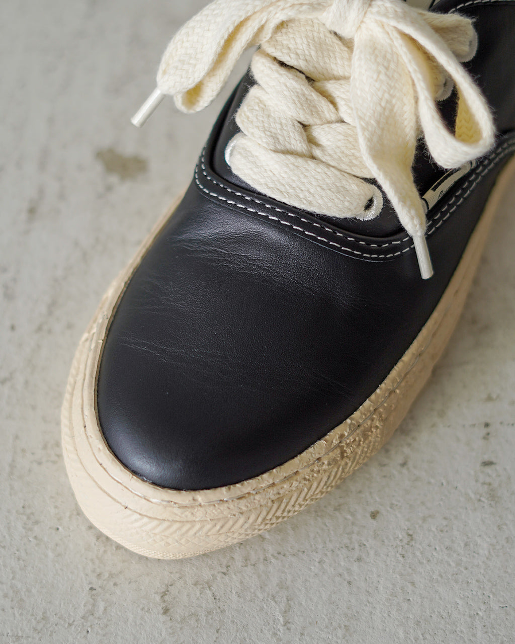 Maison MIHARAYASUHIRO "COLORADO" Leather Low-Top Sneakers S14FW715