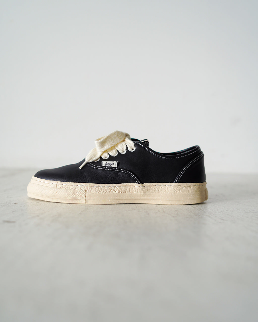 Maison MIHARAYASUHIRO "COLORADO" Leather Low-Top Sneakers S14FW715