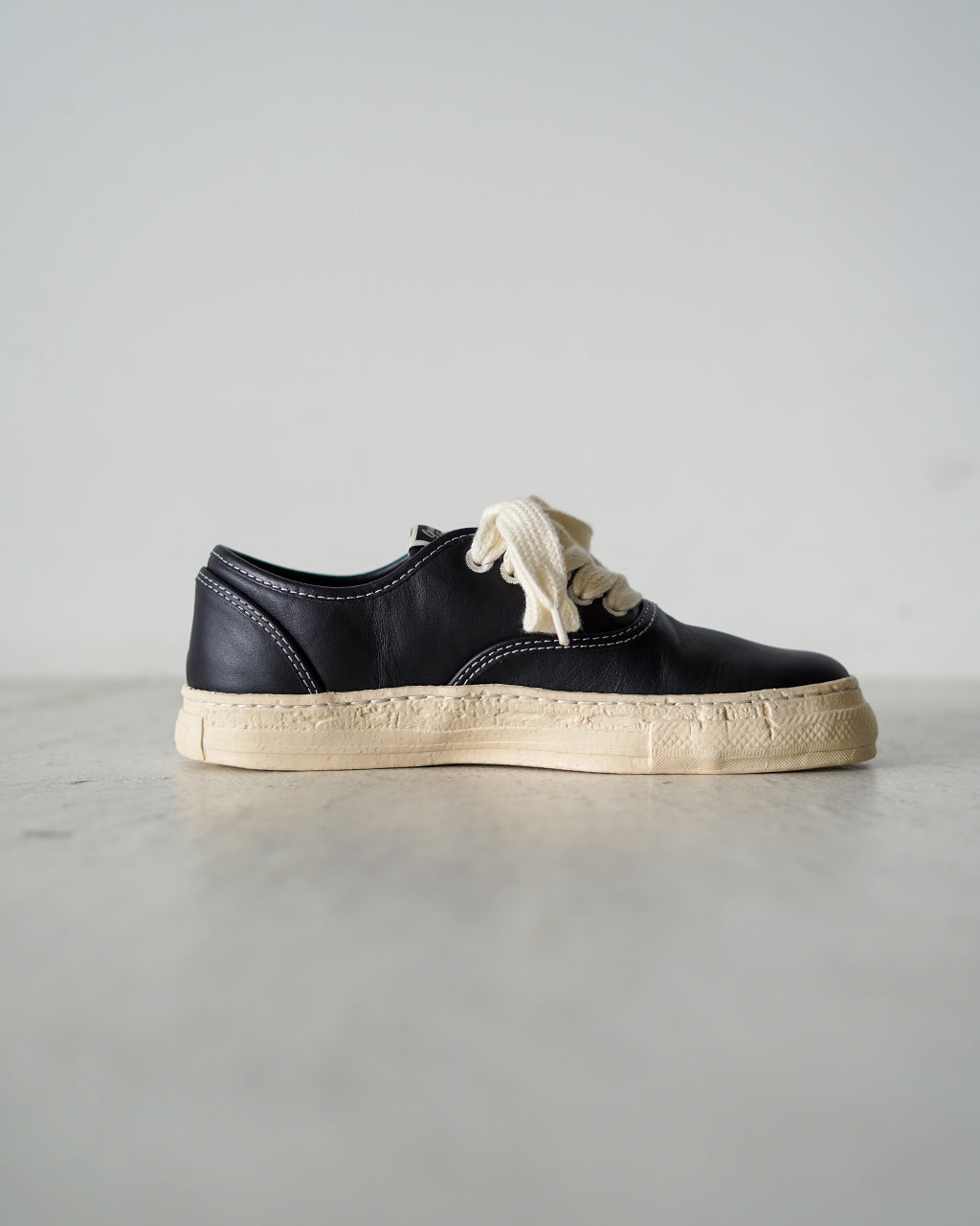Maison MIHARAYASUHIRO "COLORADO" Leather Low-Top Sneakers S14FW715
